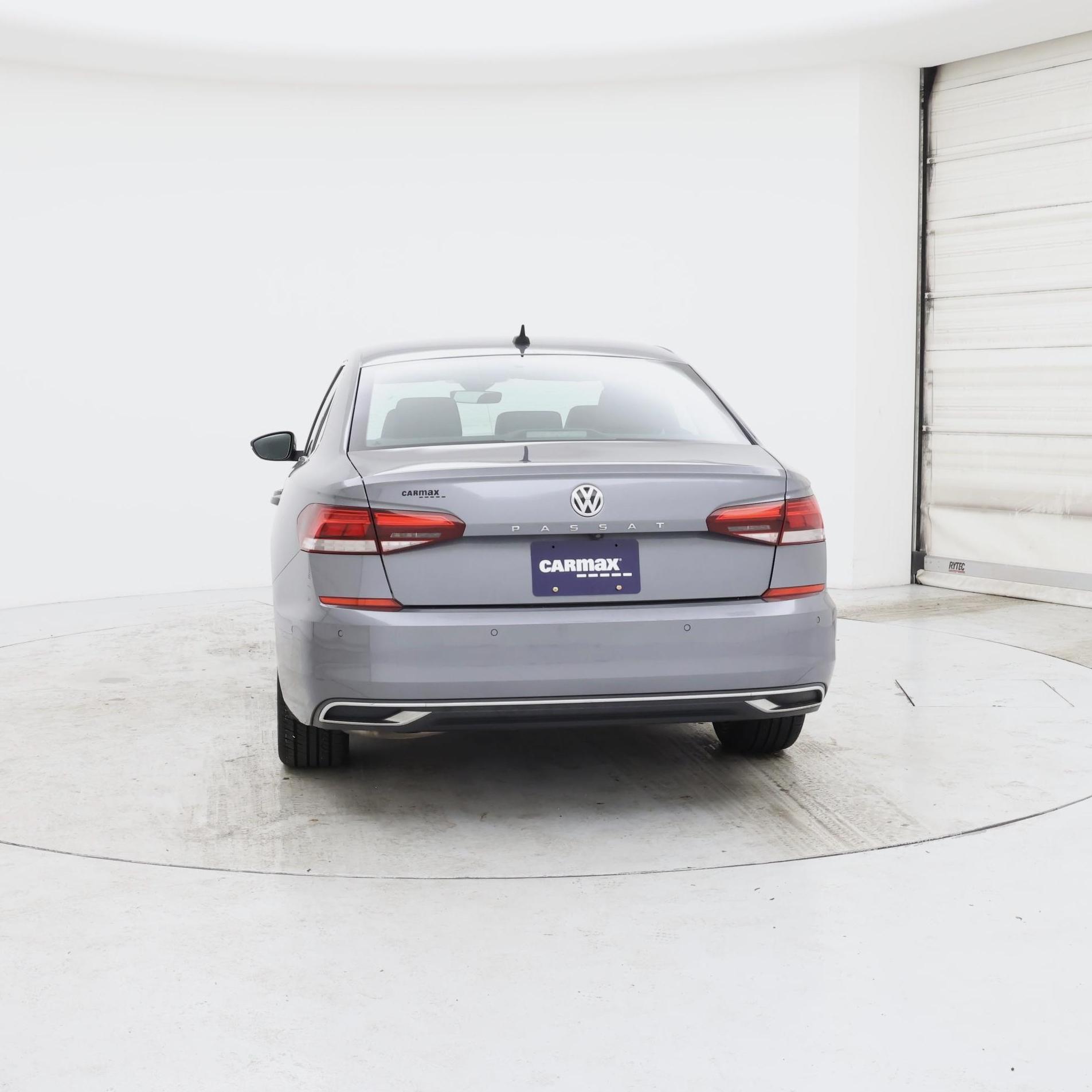 Thumbnail: 2022 Volkswagen Passat - 6