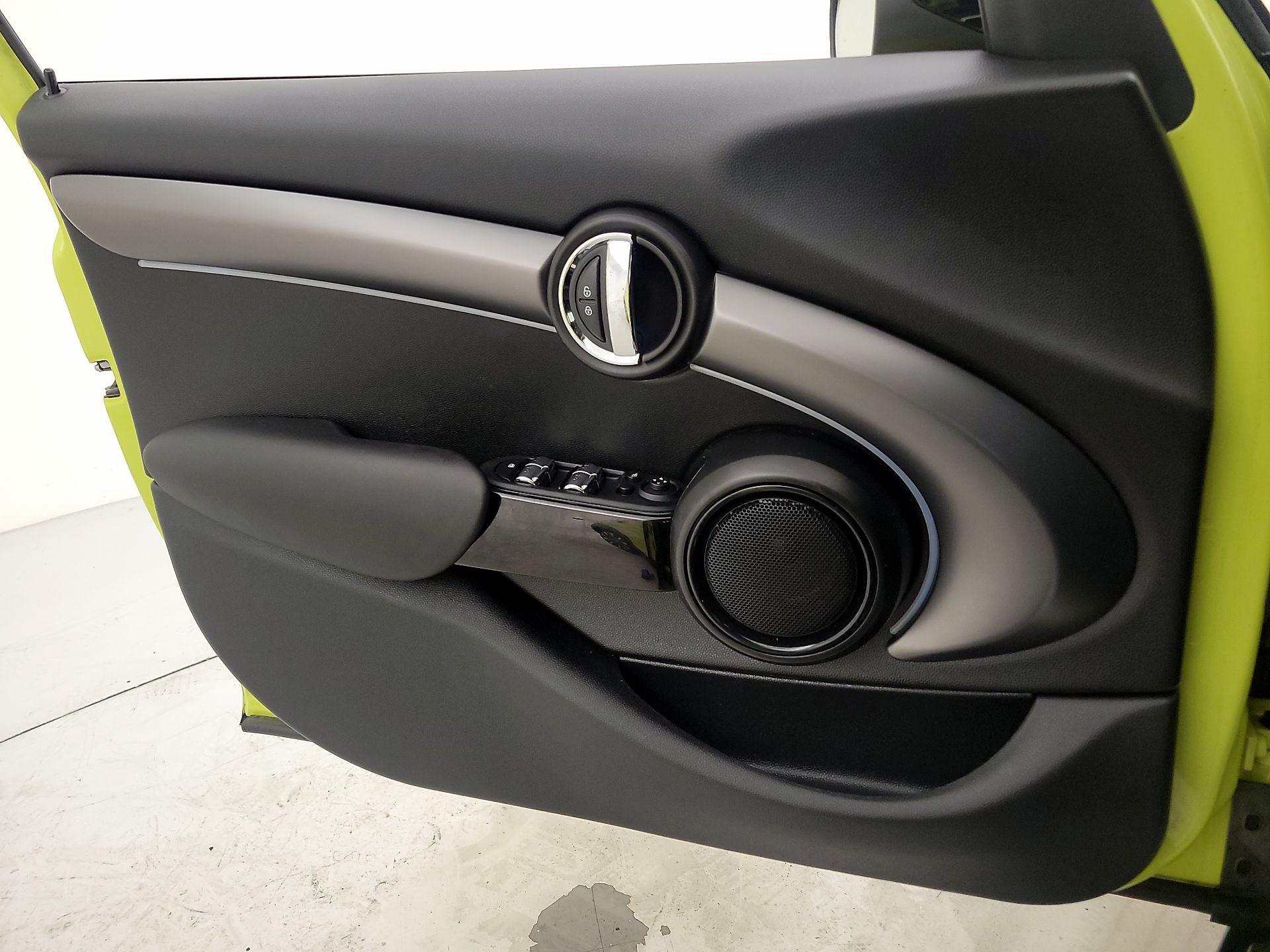 Thumbnail: 2024 MINI Cooper Hardtop - 12