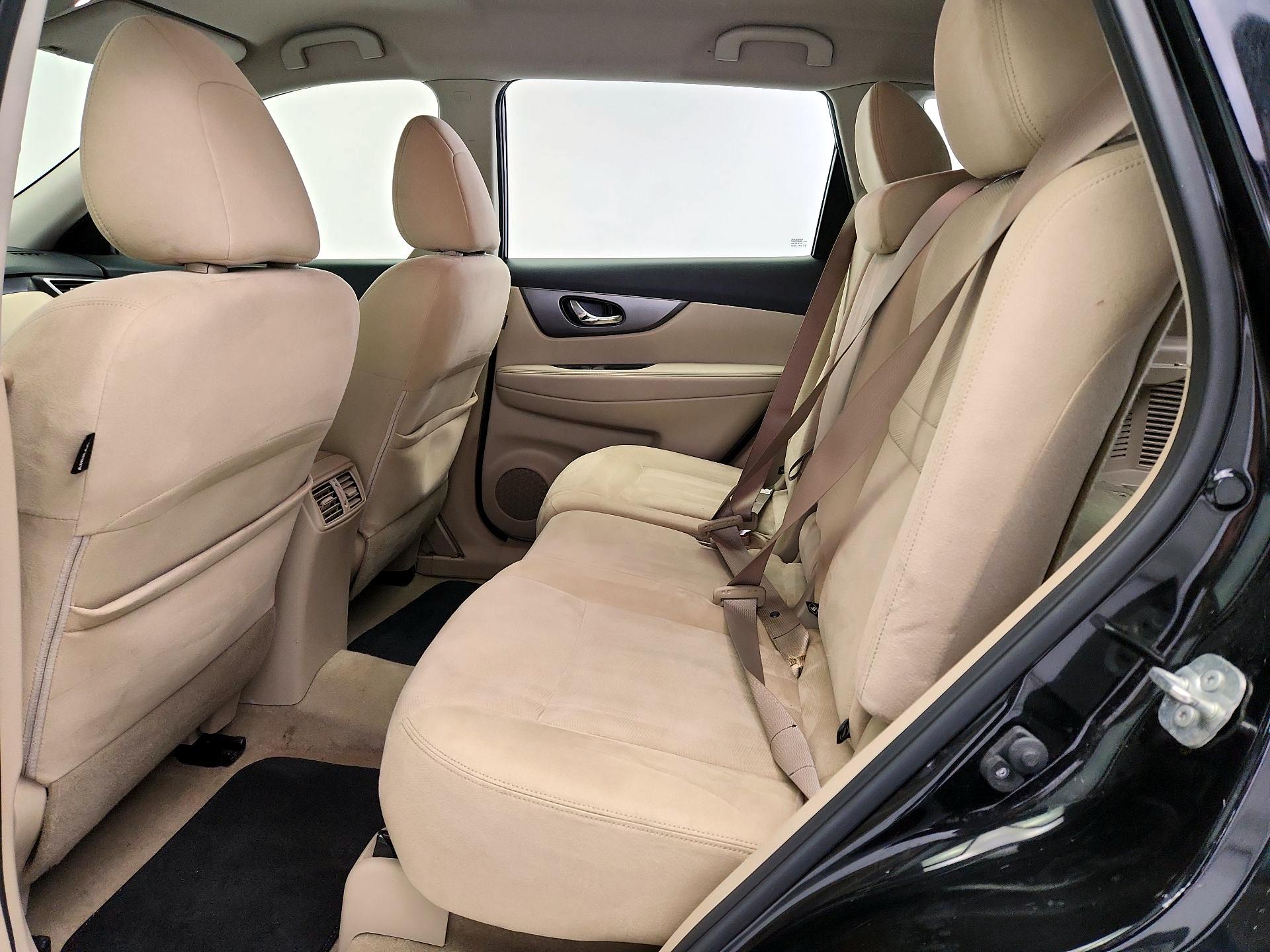 Thumbnail: 2015 Nissan Rogue - 19