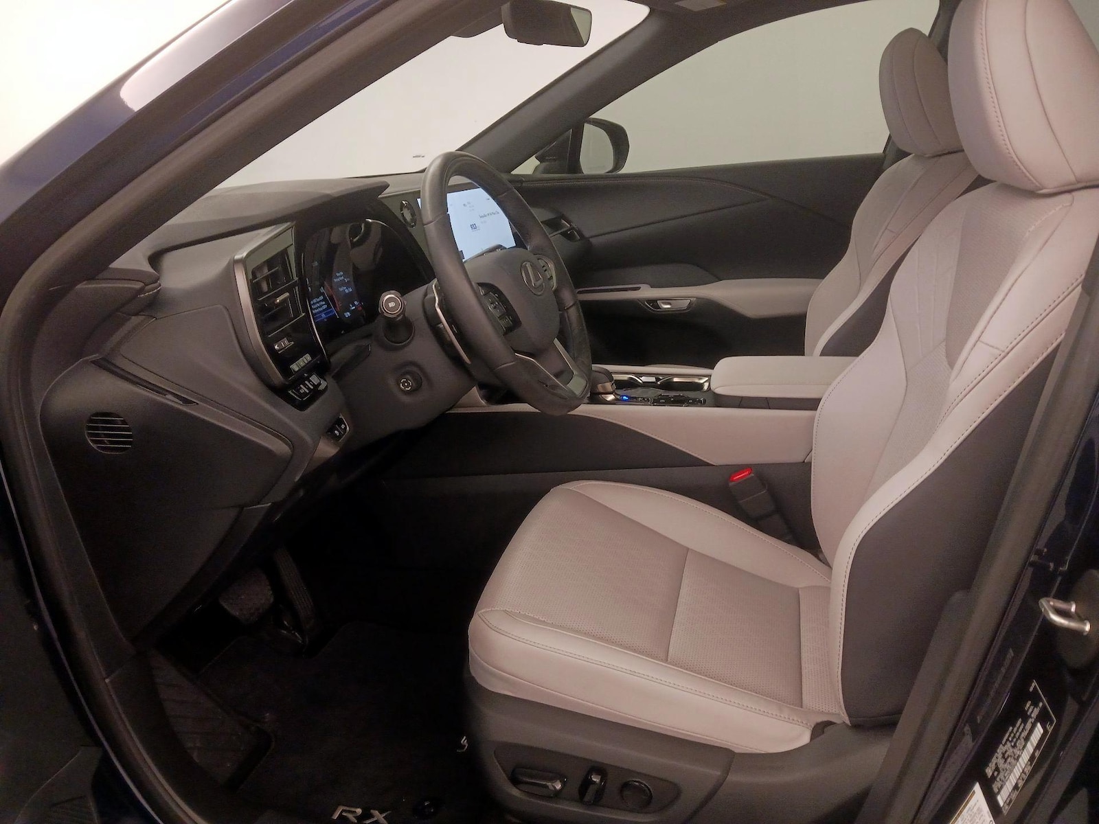 2026 Lexus RX 350 - Photo 12
