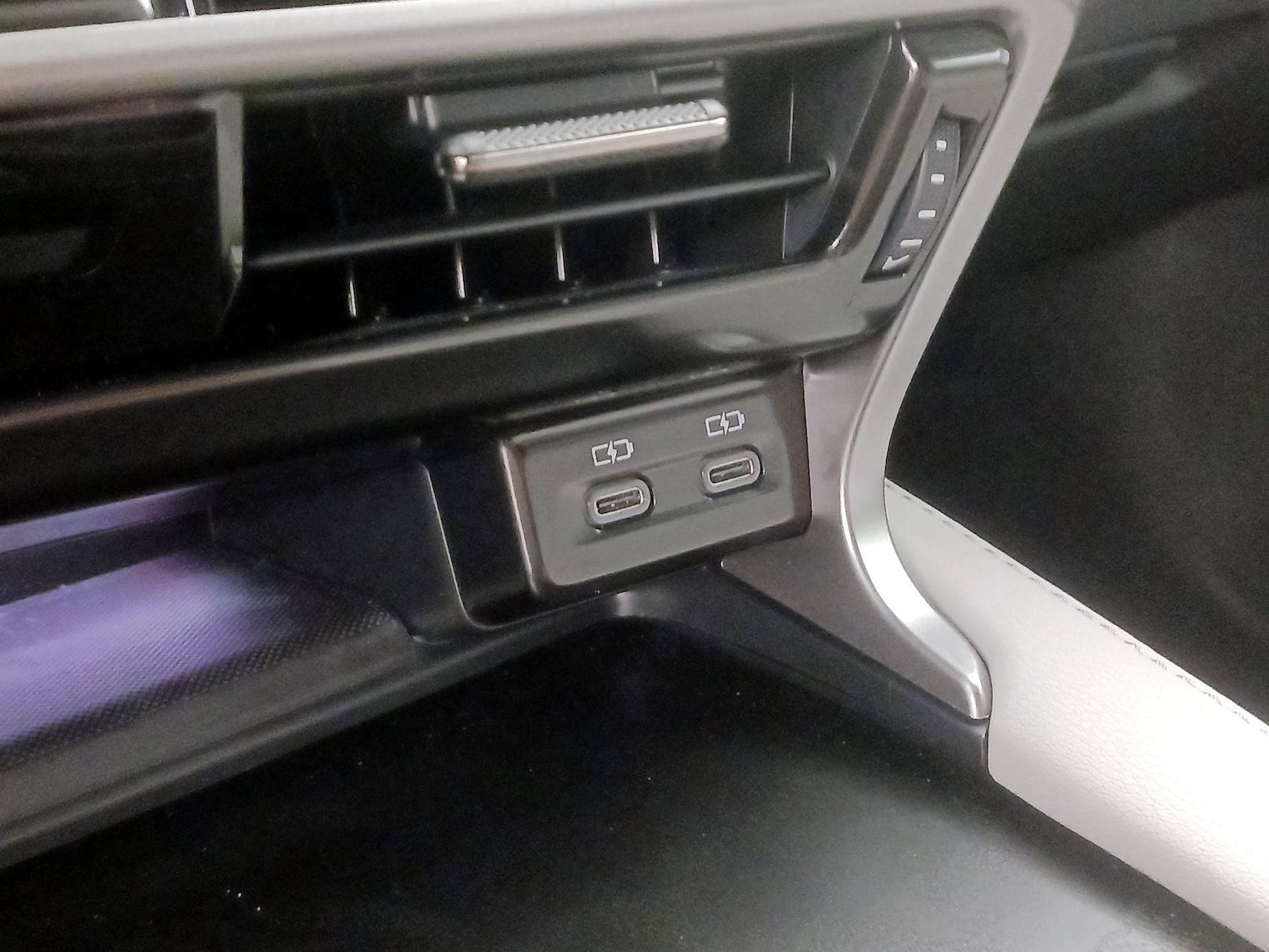 2026 Lexus RX 350 - Photo 20