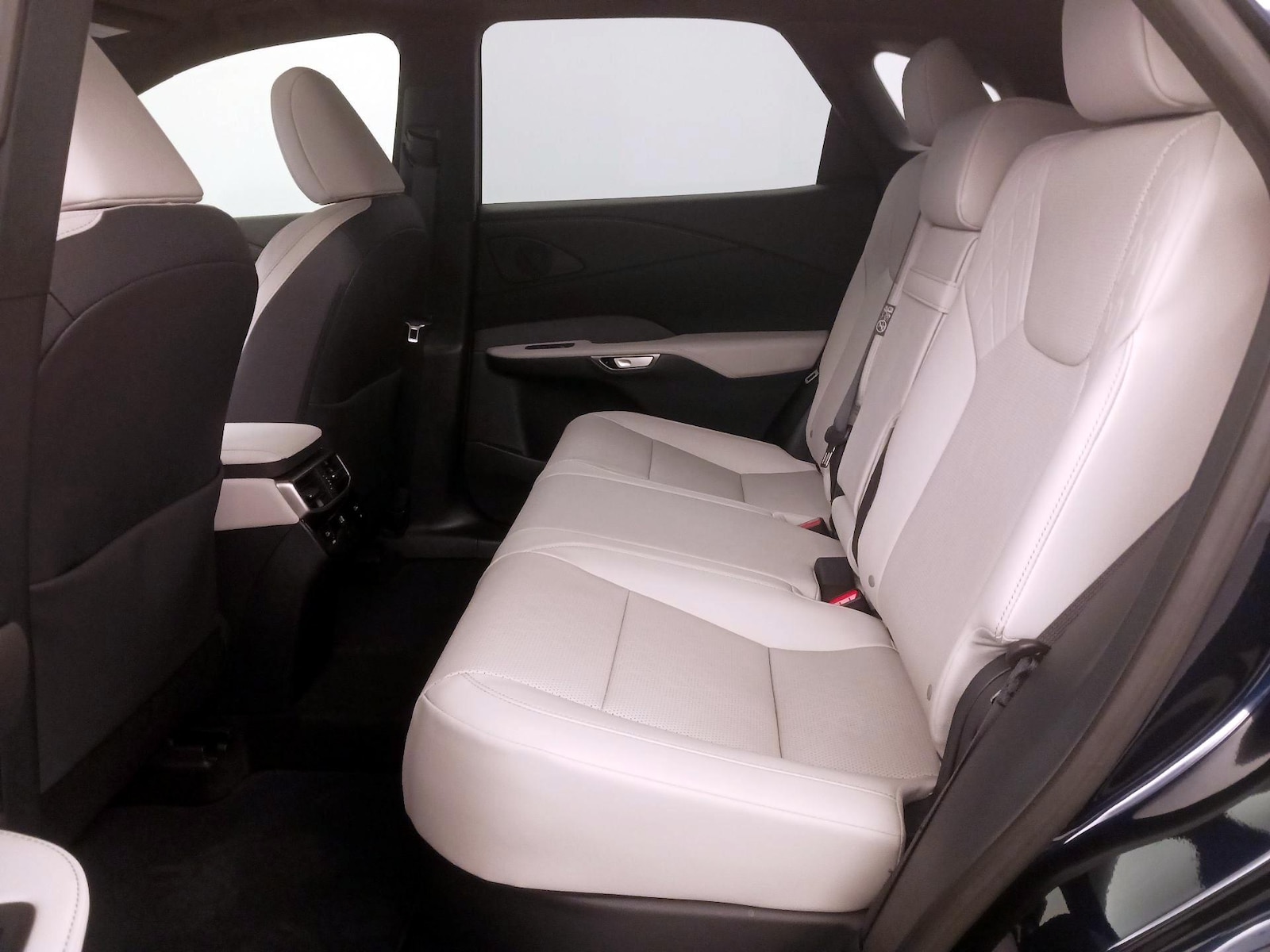 2026 Lexus RX 350 - Photo 22