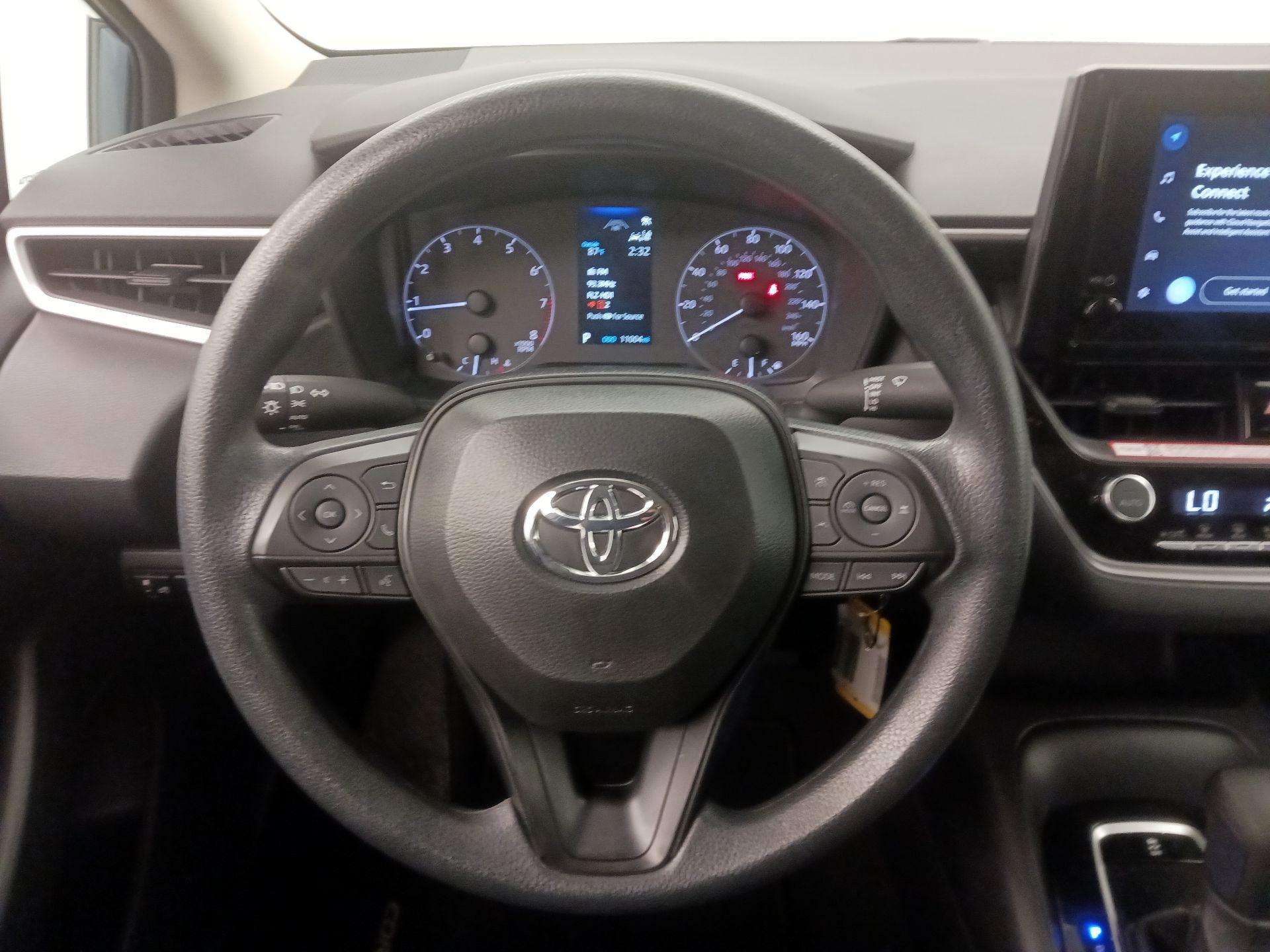 Thumbnail: 2025 Toyota Corolla - 10