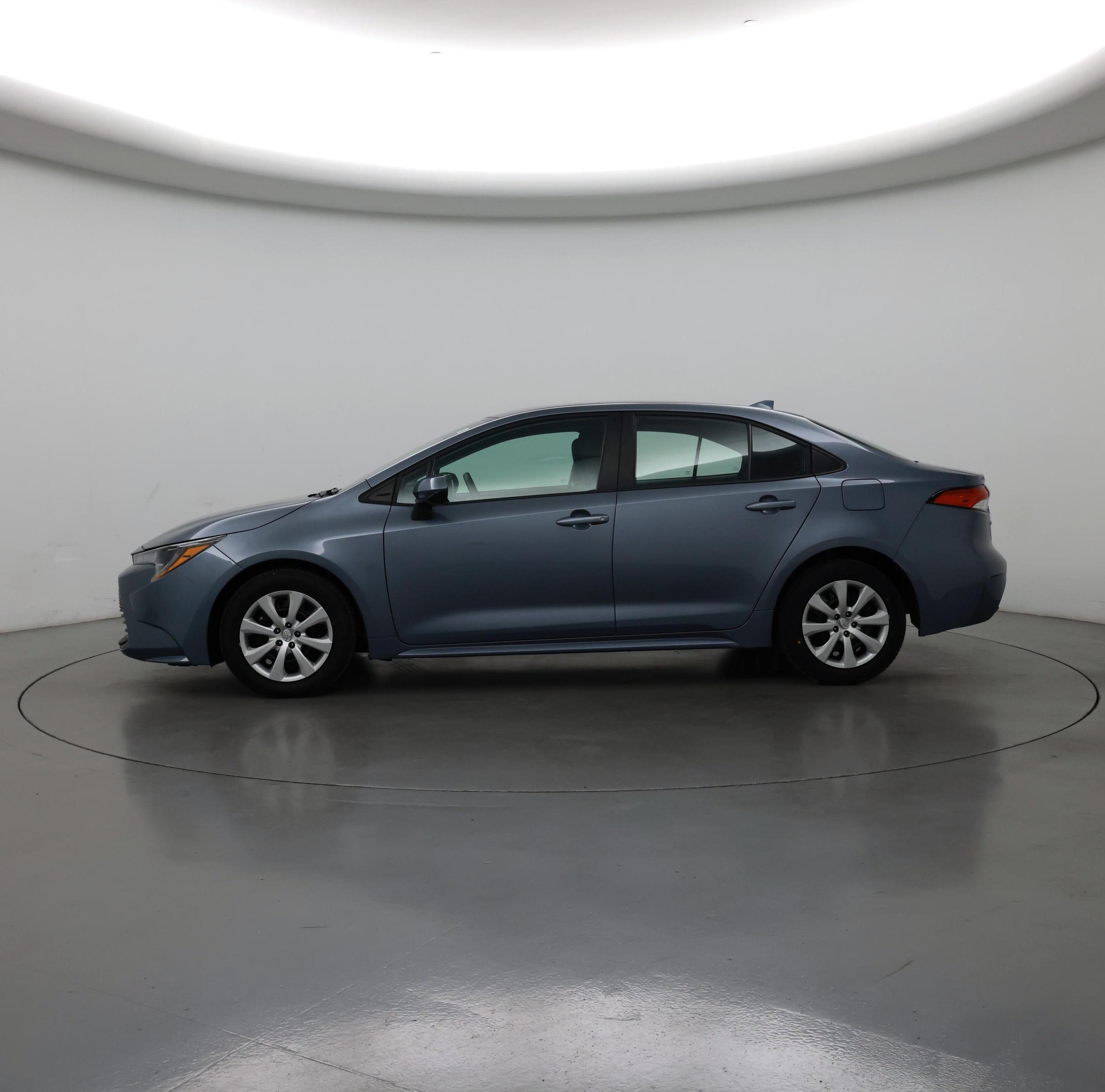 Thumbnail: 2025 Toyota Corolla - 3