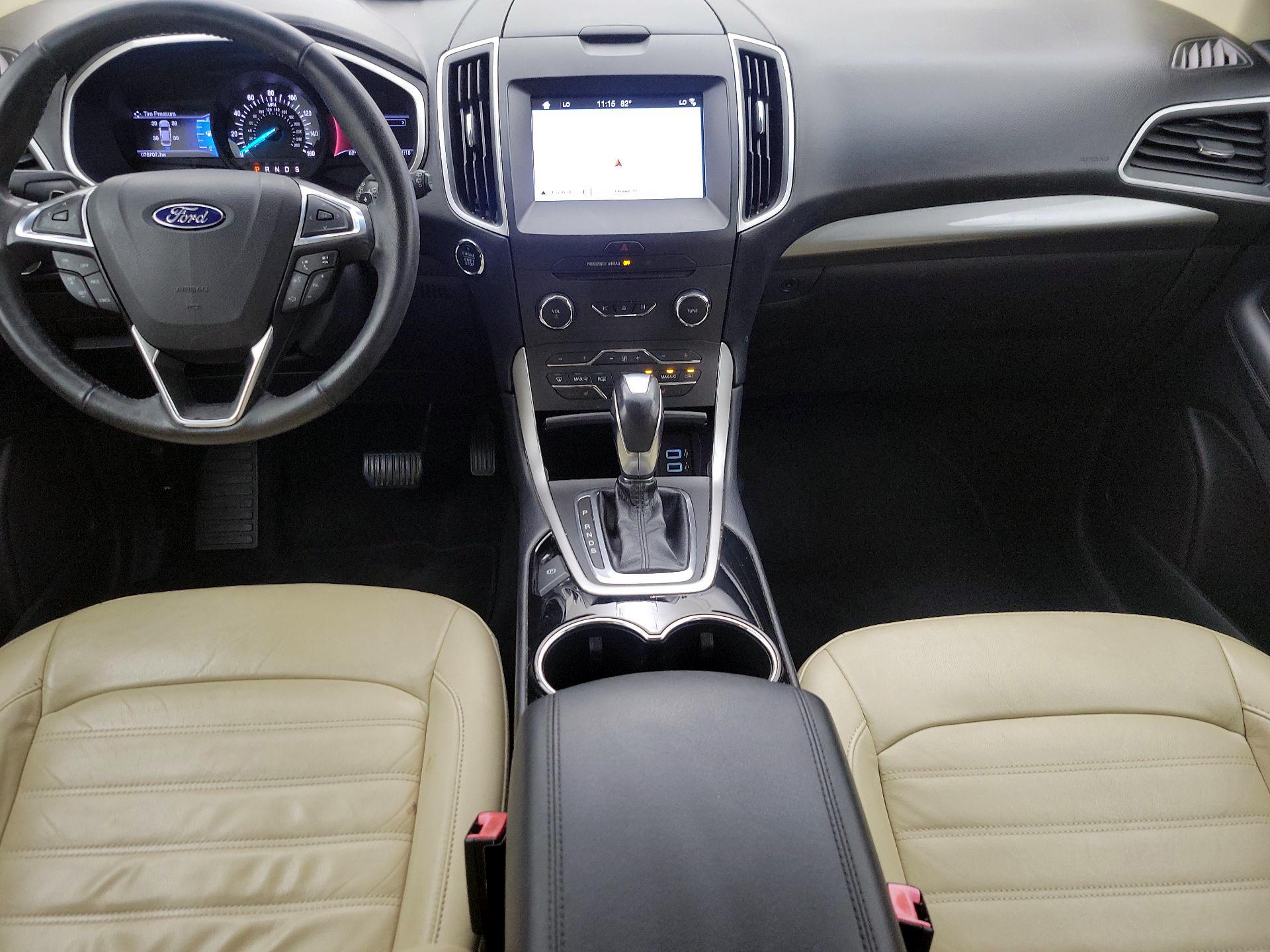 Thumbnail: 2017 Ford Edge - 9