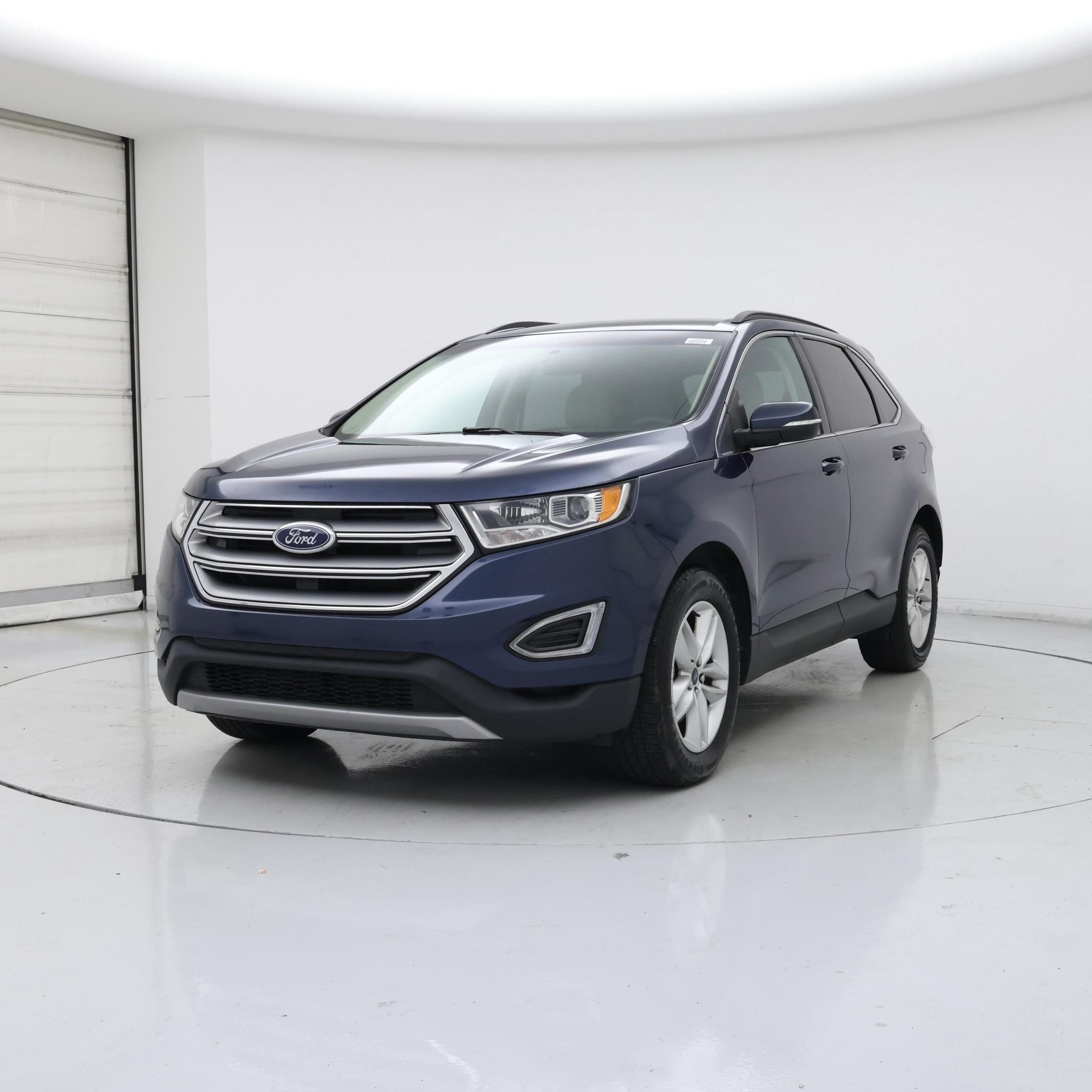 Thumbnail: 2017 Ford Edge - 4
