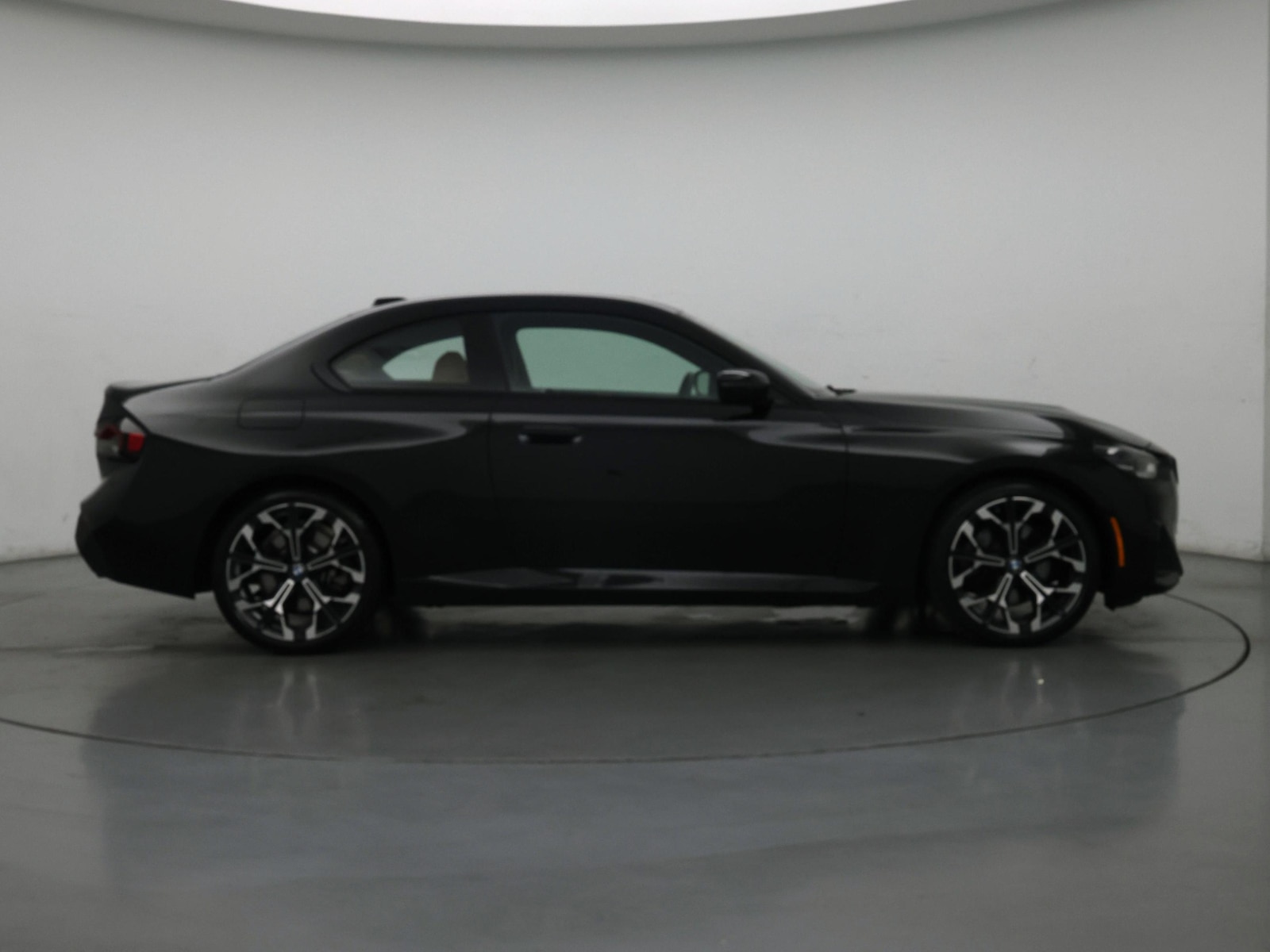 2025 BMW 2 Series 230i - Photo 8