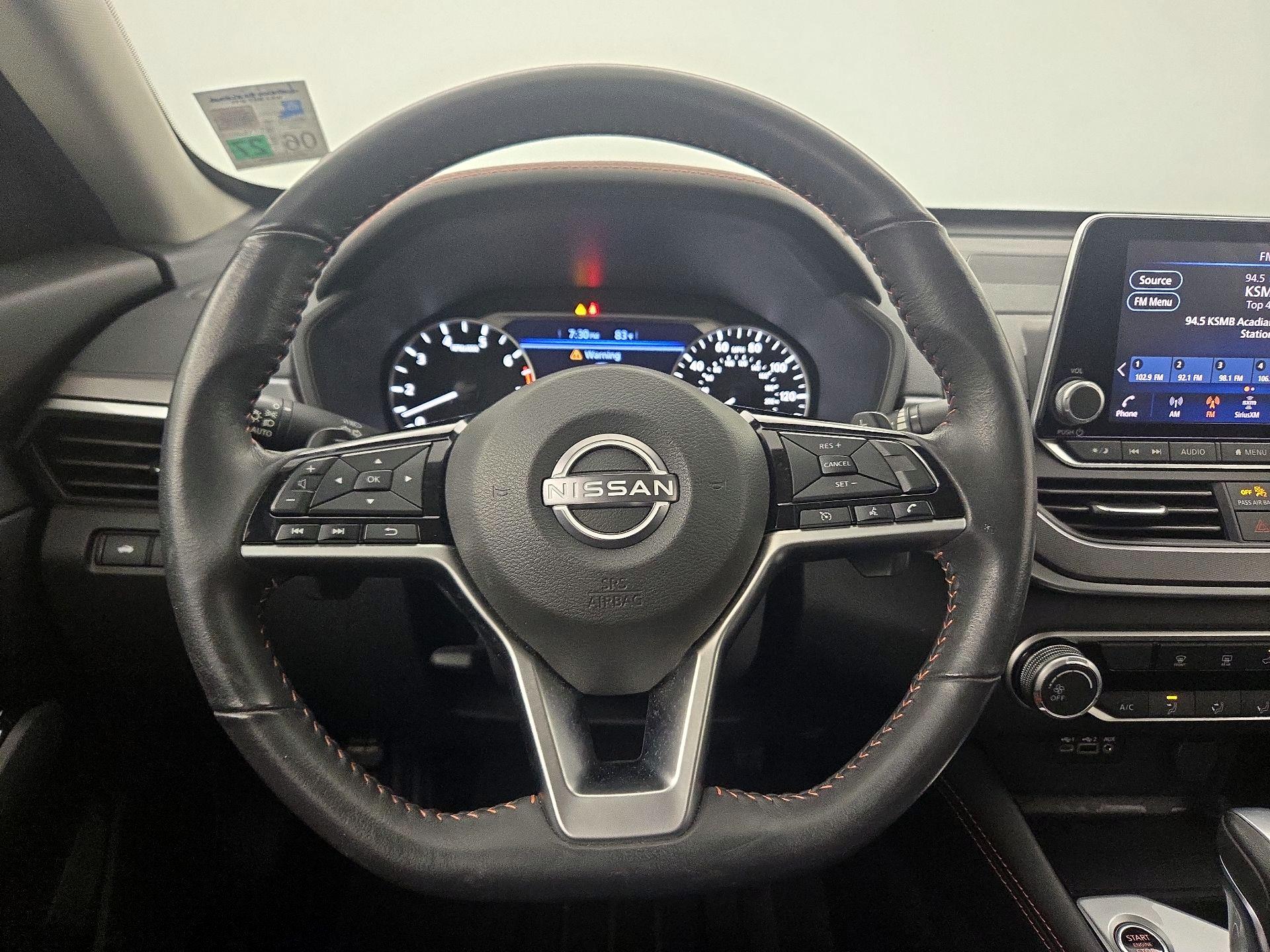 Thumbnail: 2023 Nissan Altima - 10