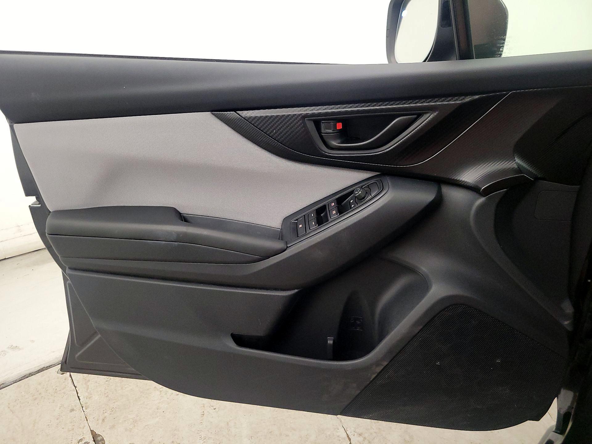 Thumbnail: 2018 Subaru Crosstrek - 12