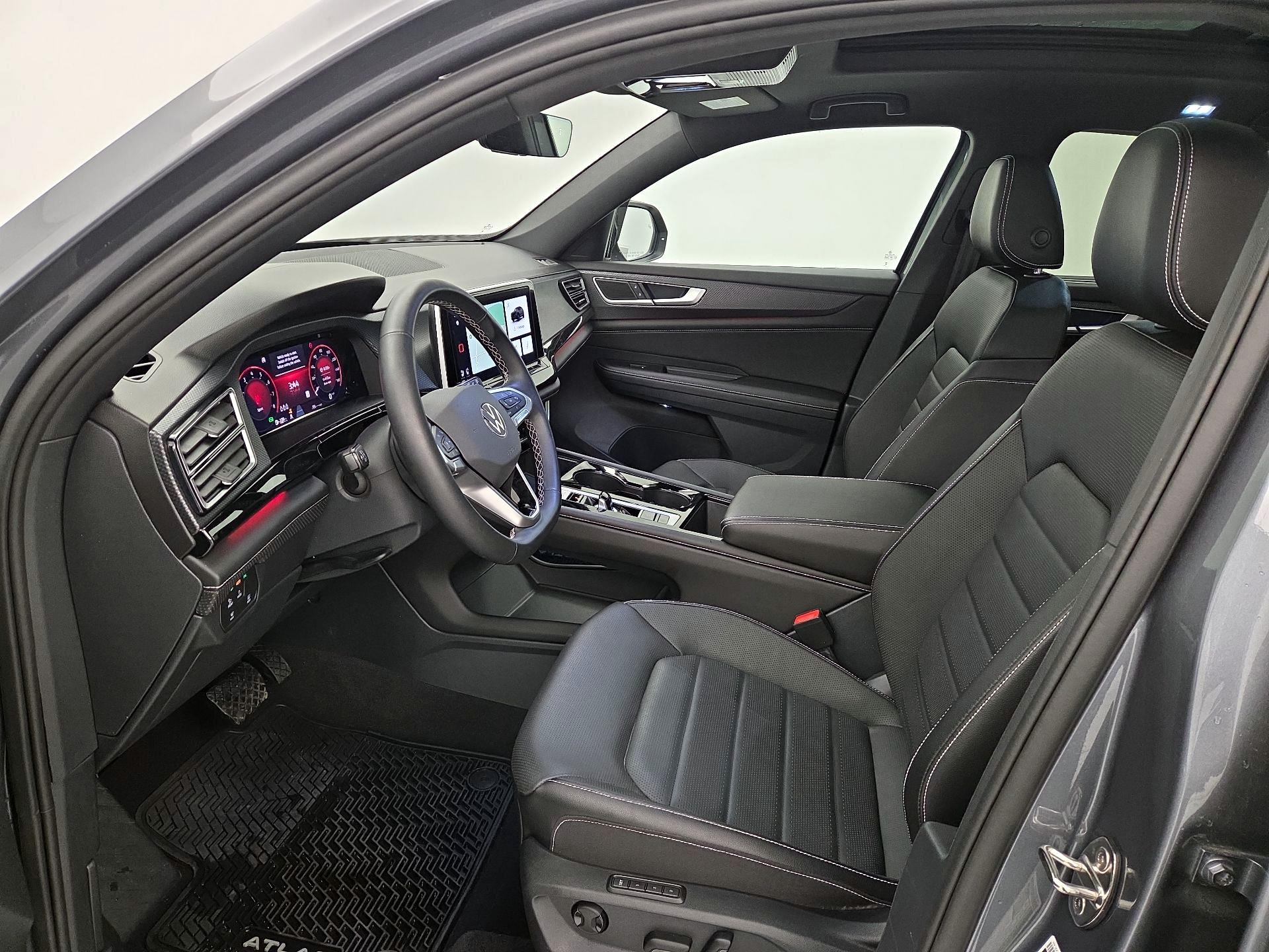Thumbnail: 2025 Volkswagen Atlas - 11