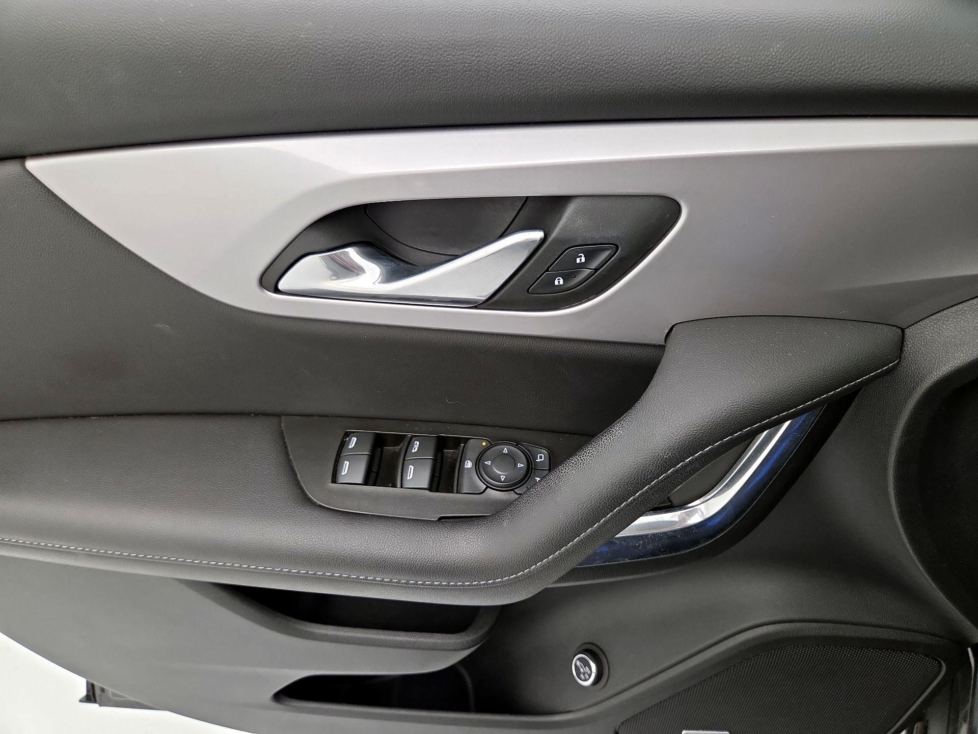 Thumbnail: 2022 Chevrolet Blazer - 12