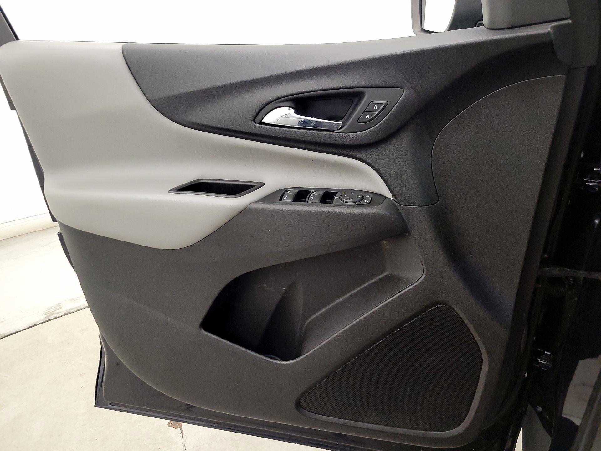 Thumbnail: 2020 Chevrolet Equinox - 12