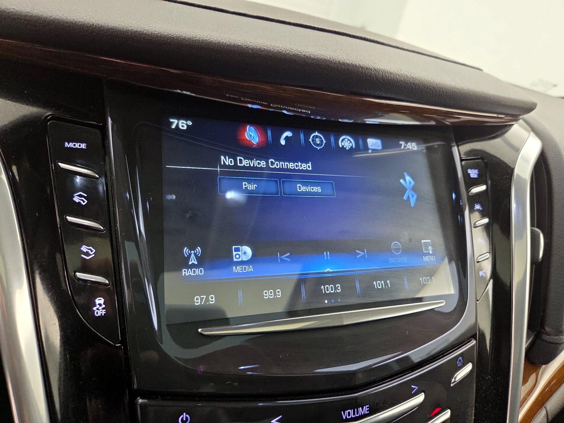 Thumbnail: 2020 Cadillac Escalade - 16