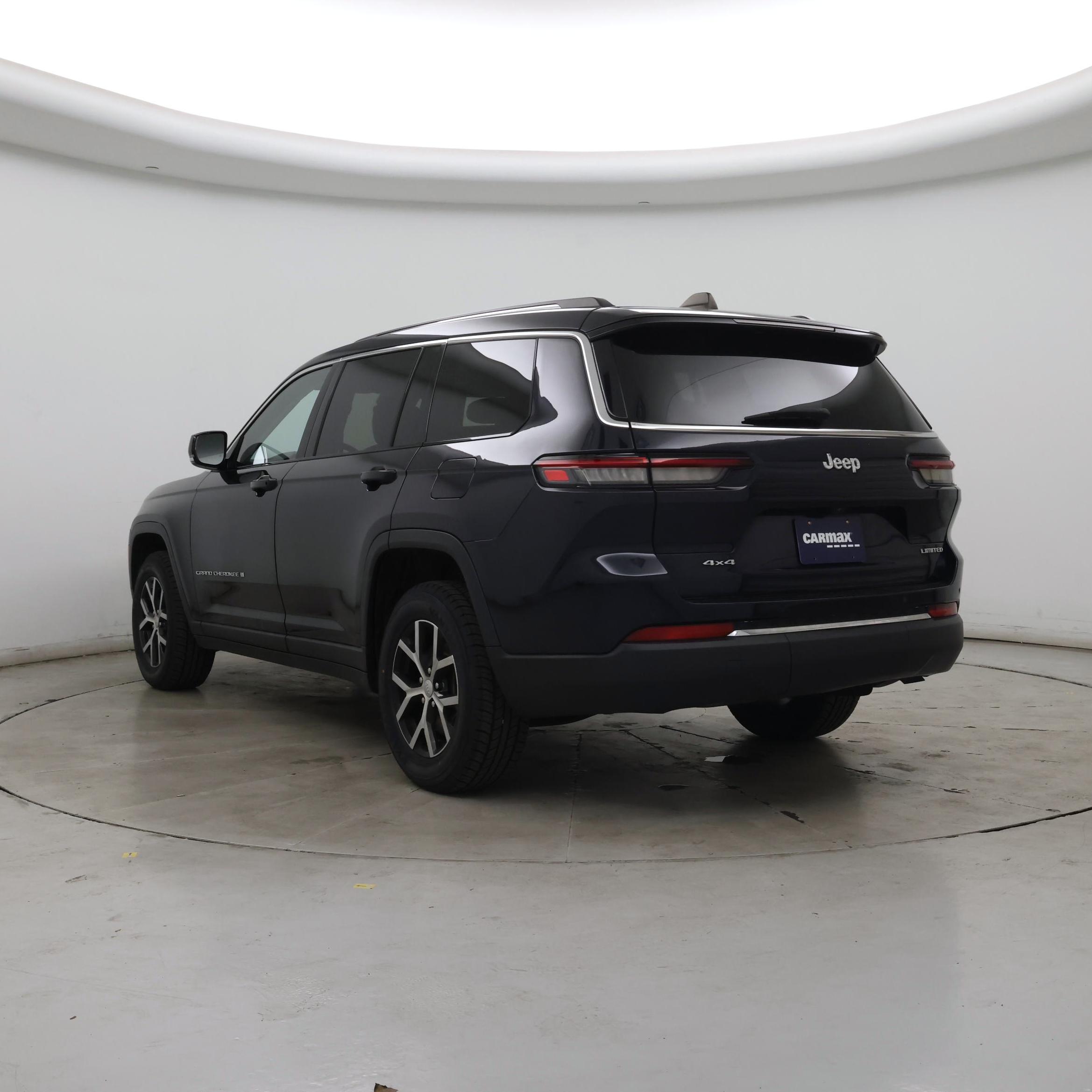 Thumbnail: 2023 Jeep Grand Cherokee L - 2