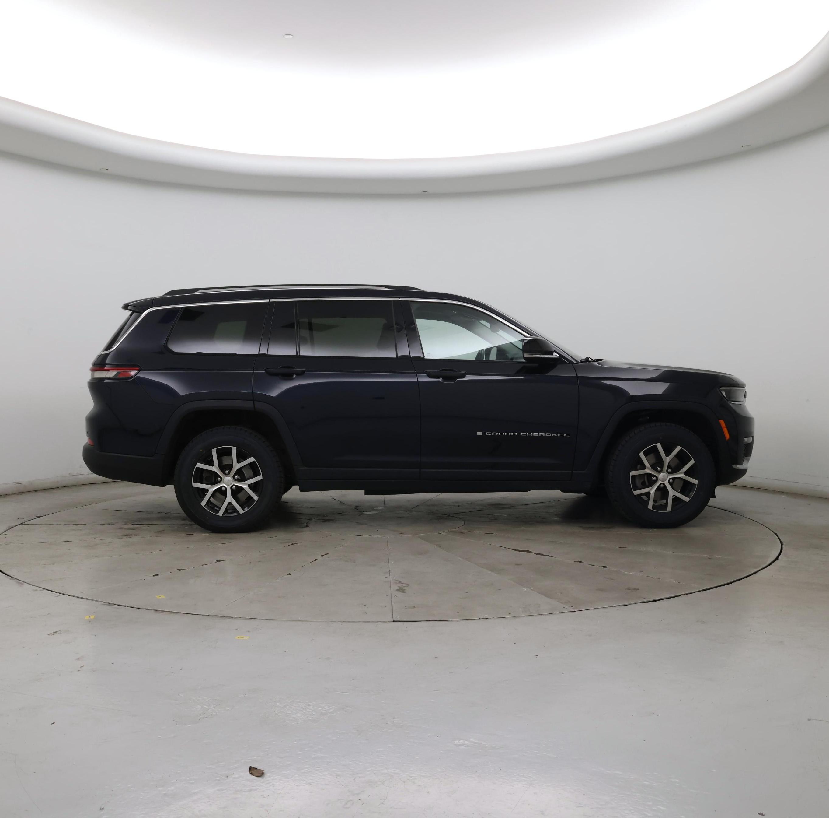 Thumbnail: 2023 Jeep Grand Cherokee L - 7