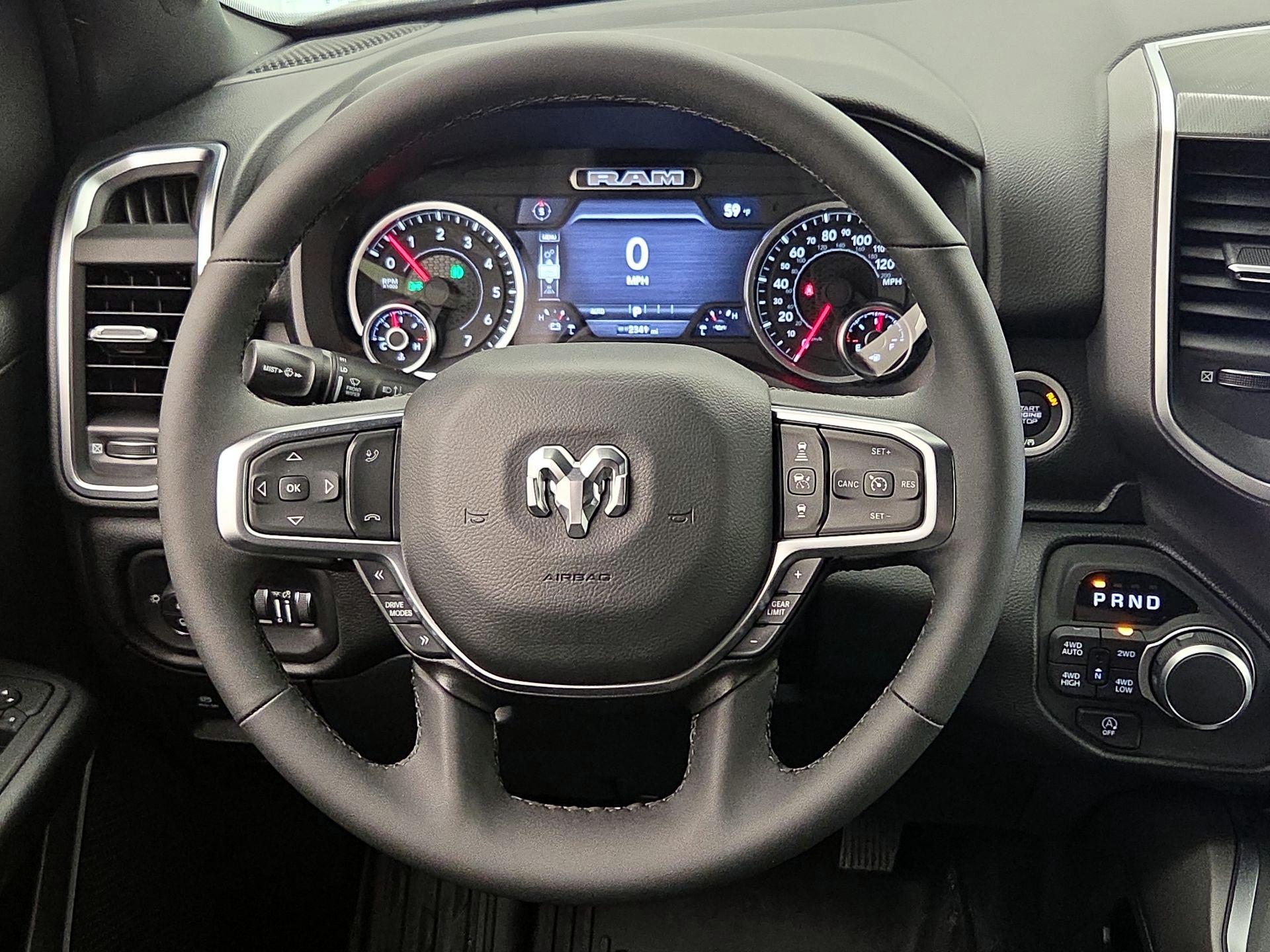 Thumbnail: 2025 RAM 1500 - 10