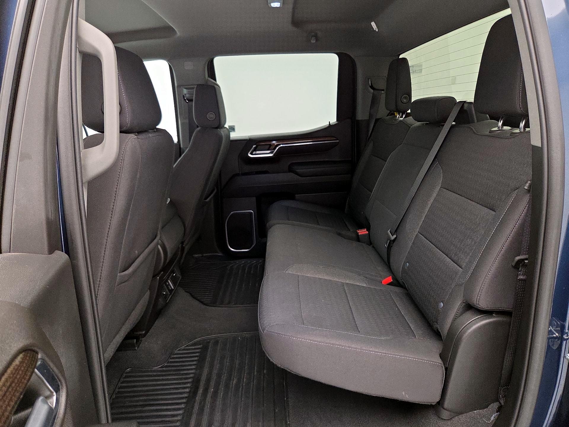 Thumbnail: 2023 Chevrolet Silverado 1500 - 19