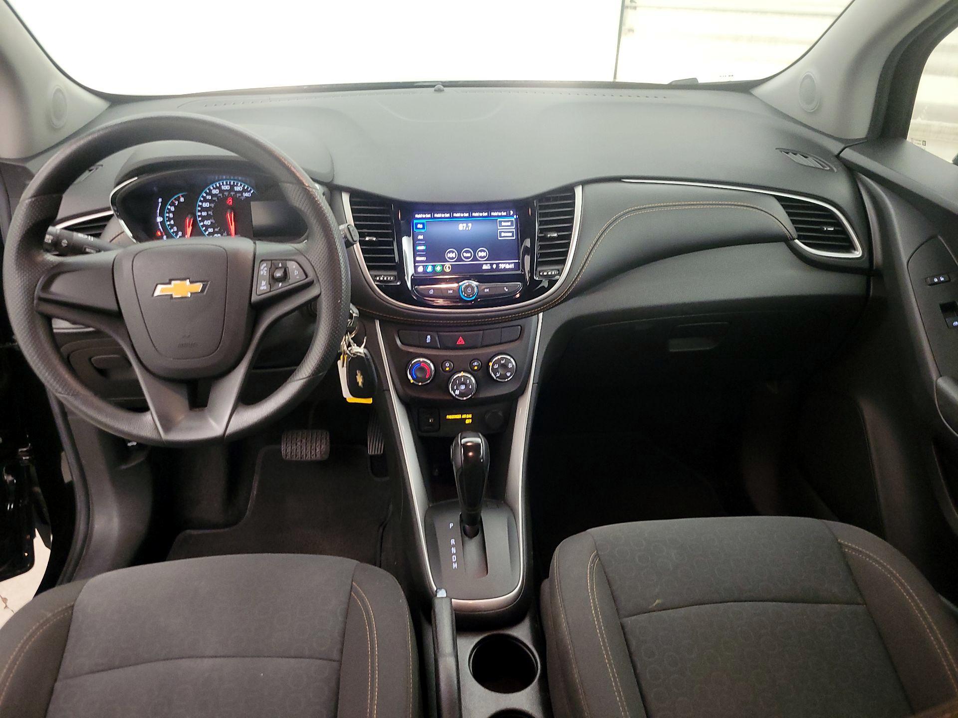 Thumbnail: 2021 Chevrolet Trax - 9
