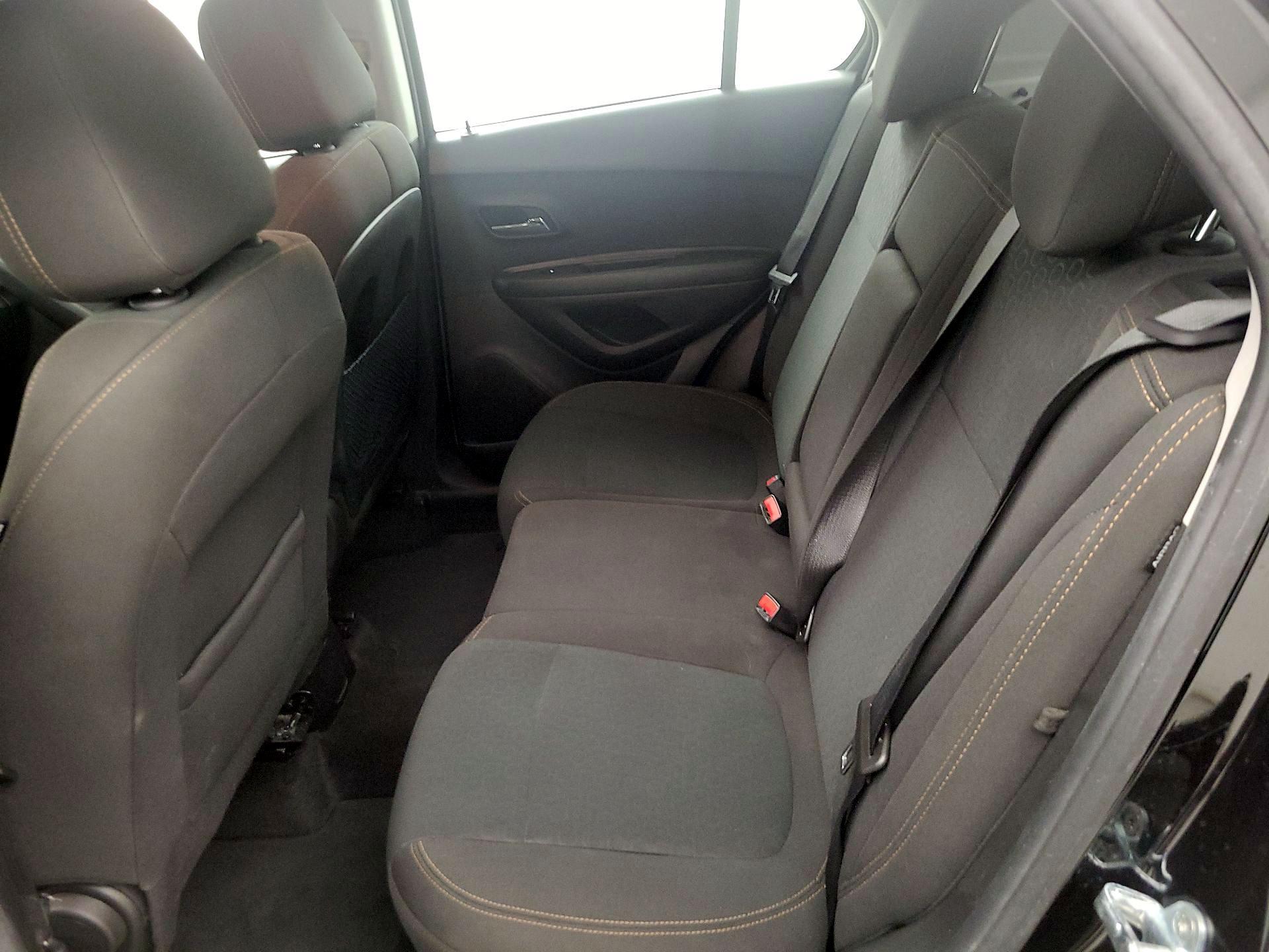 Thumbnail: 2021 Chevrolet Trax - 19