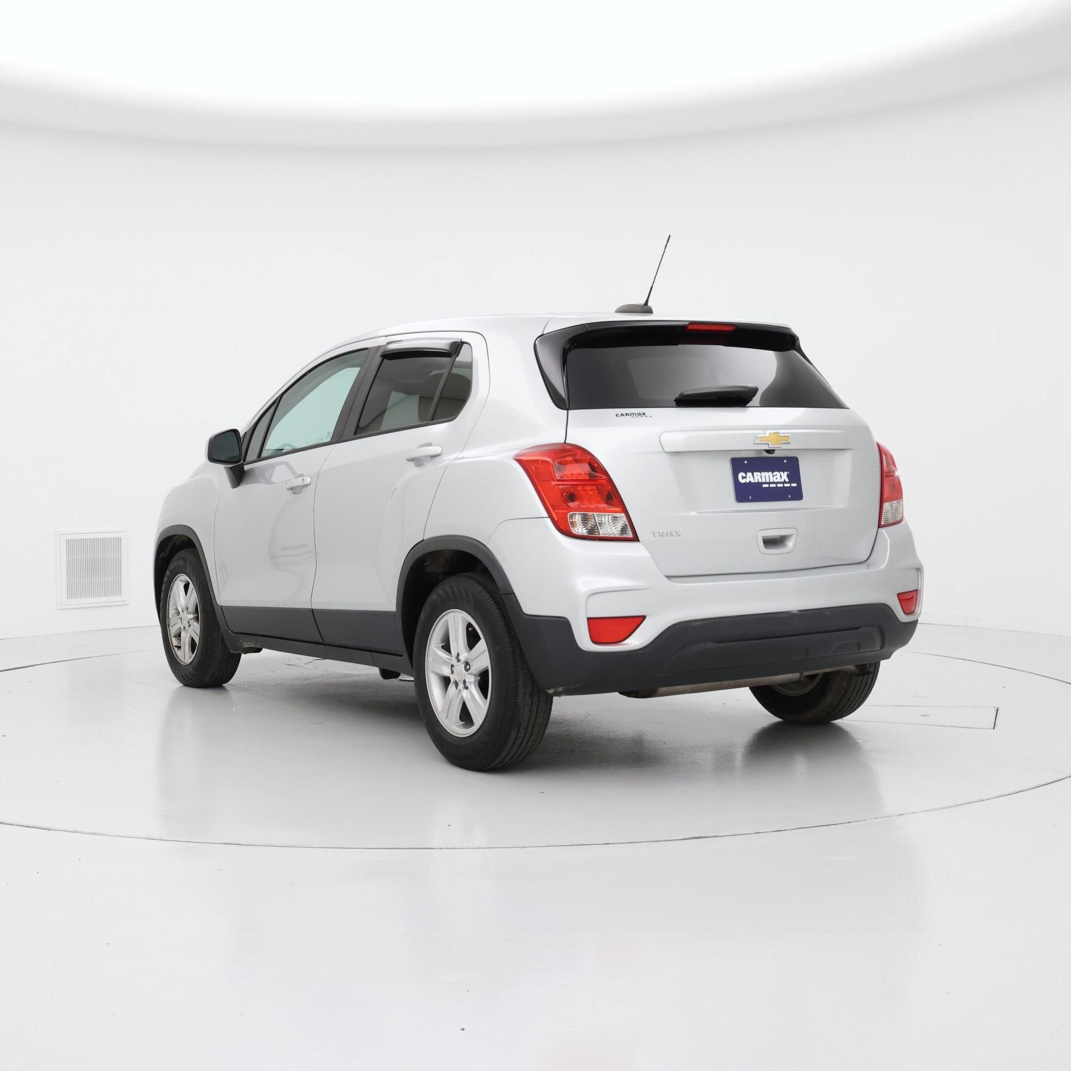 Thumbnail: 2020 Chevrolet Trax - 2