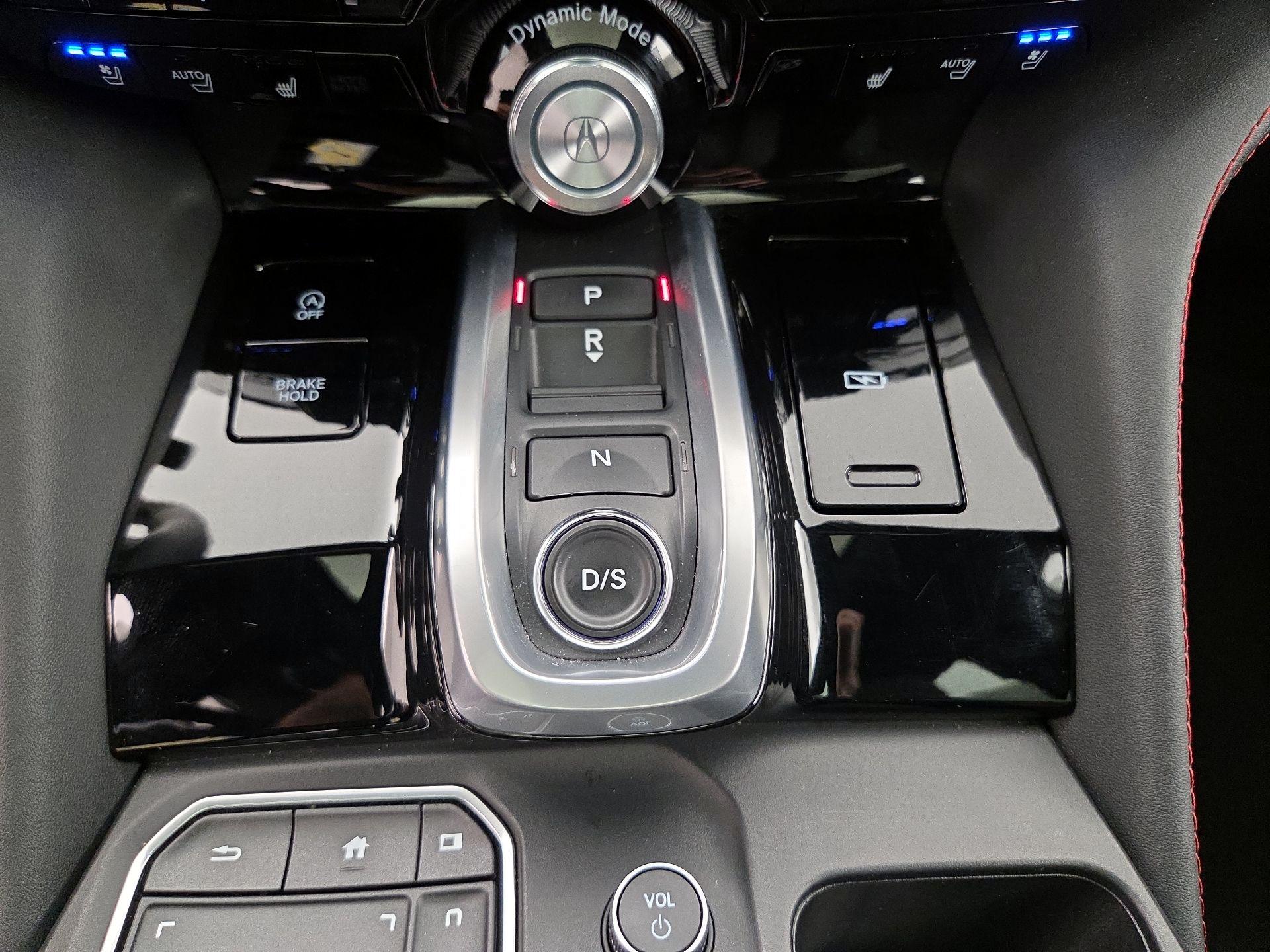 Thumbnail: 2023 Acura MDX - 18