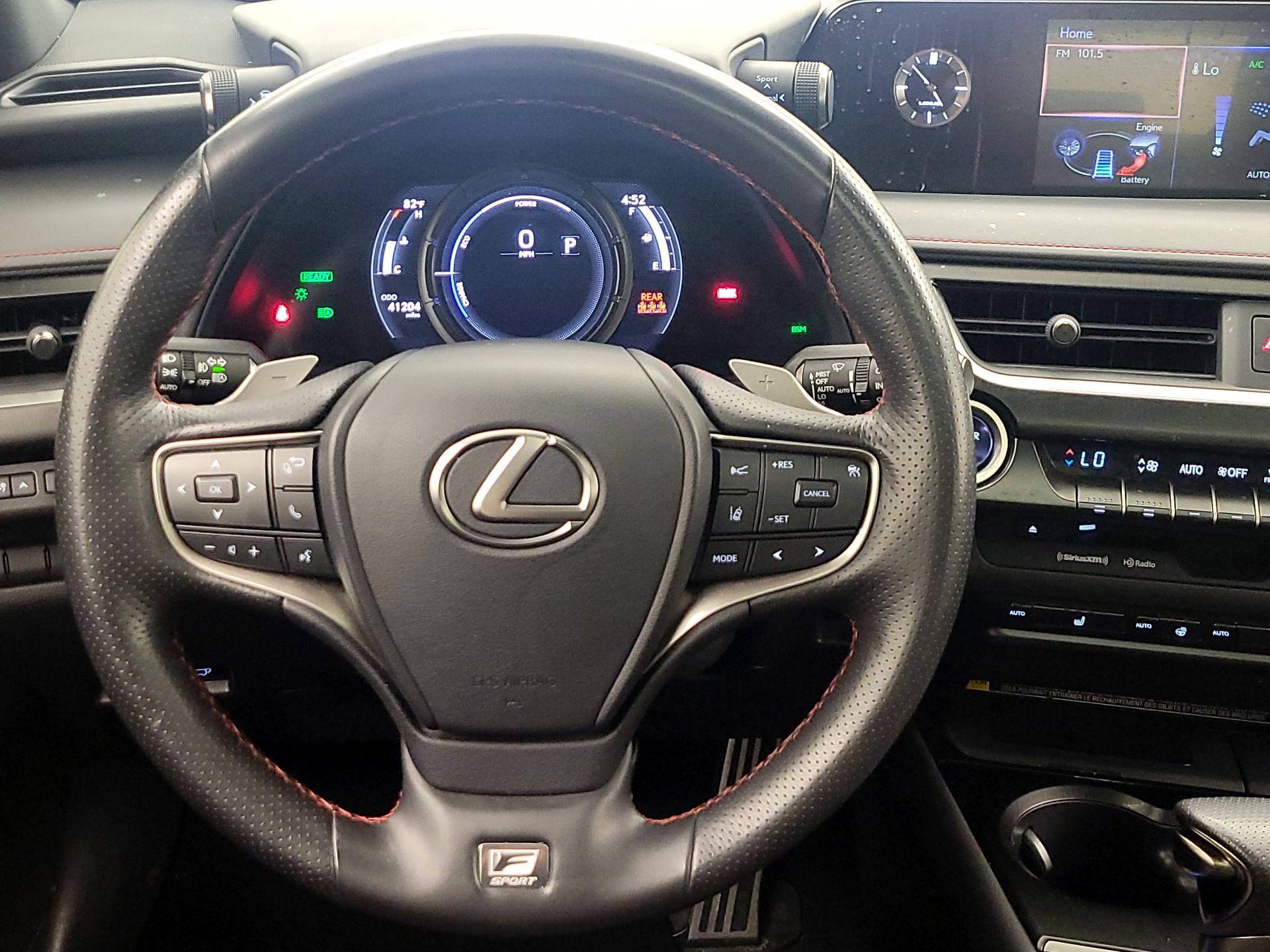 Thumbnail: 2021 Lexus UX - 10