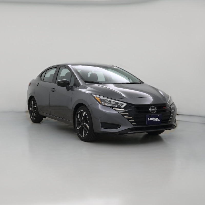 2024 Nissan Versa SR