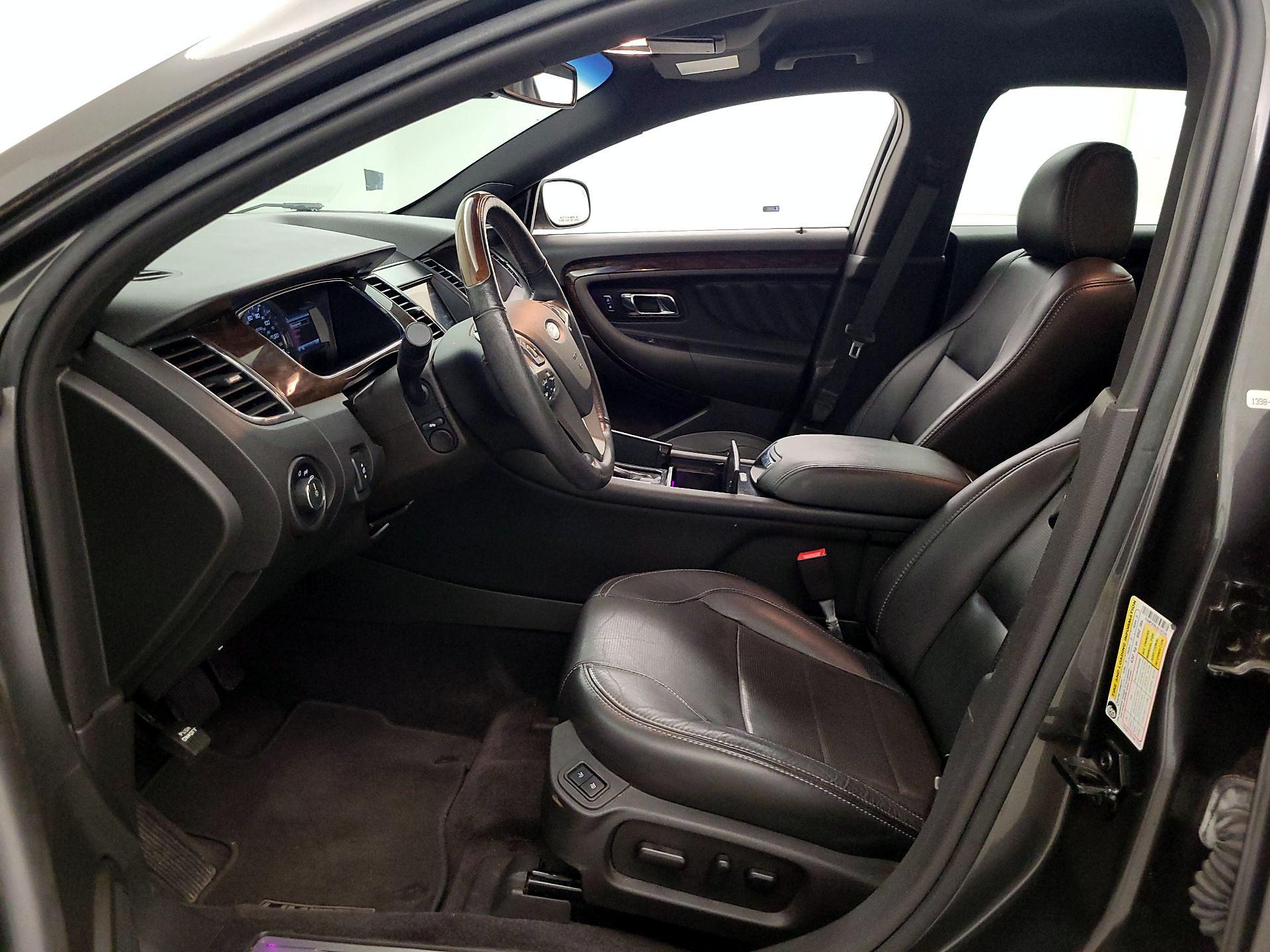 Thumbnail: 2018 Ford Taurus - 11