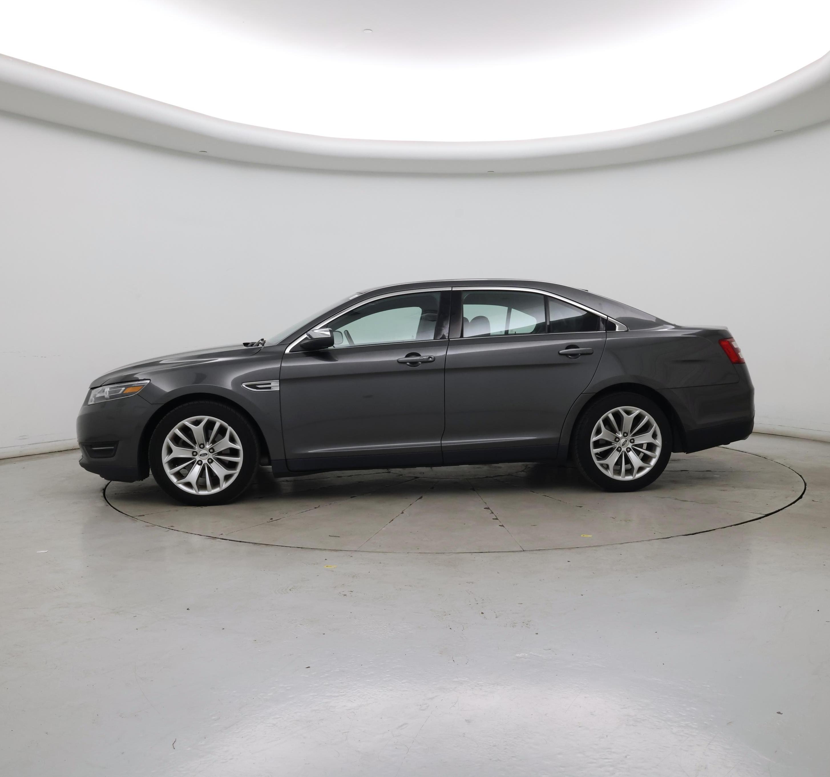 Thumbnail: 2018 Ford Taurus - 3