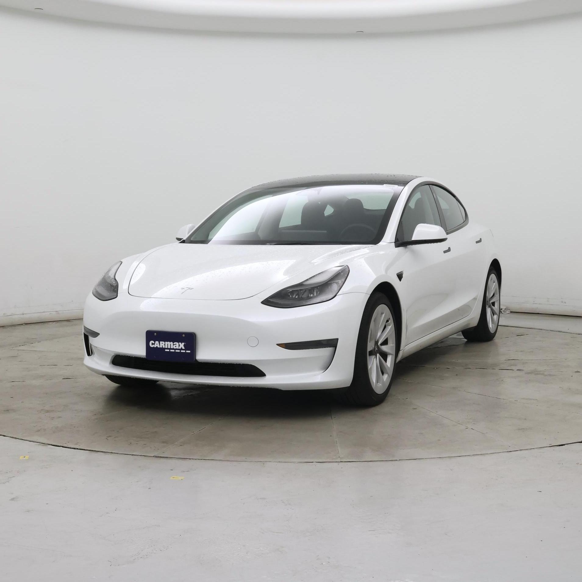 Thumbnail: 2023 Tesla Model 3 - 4