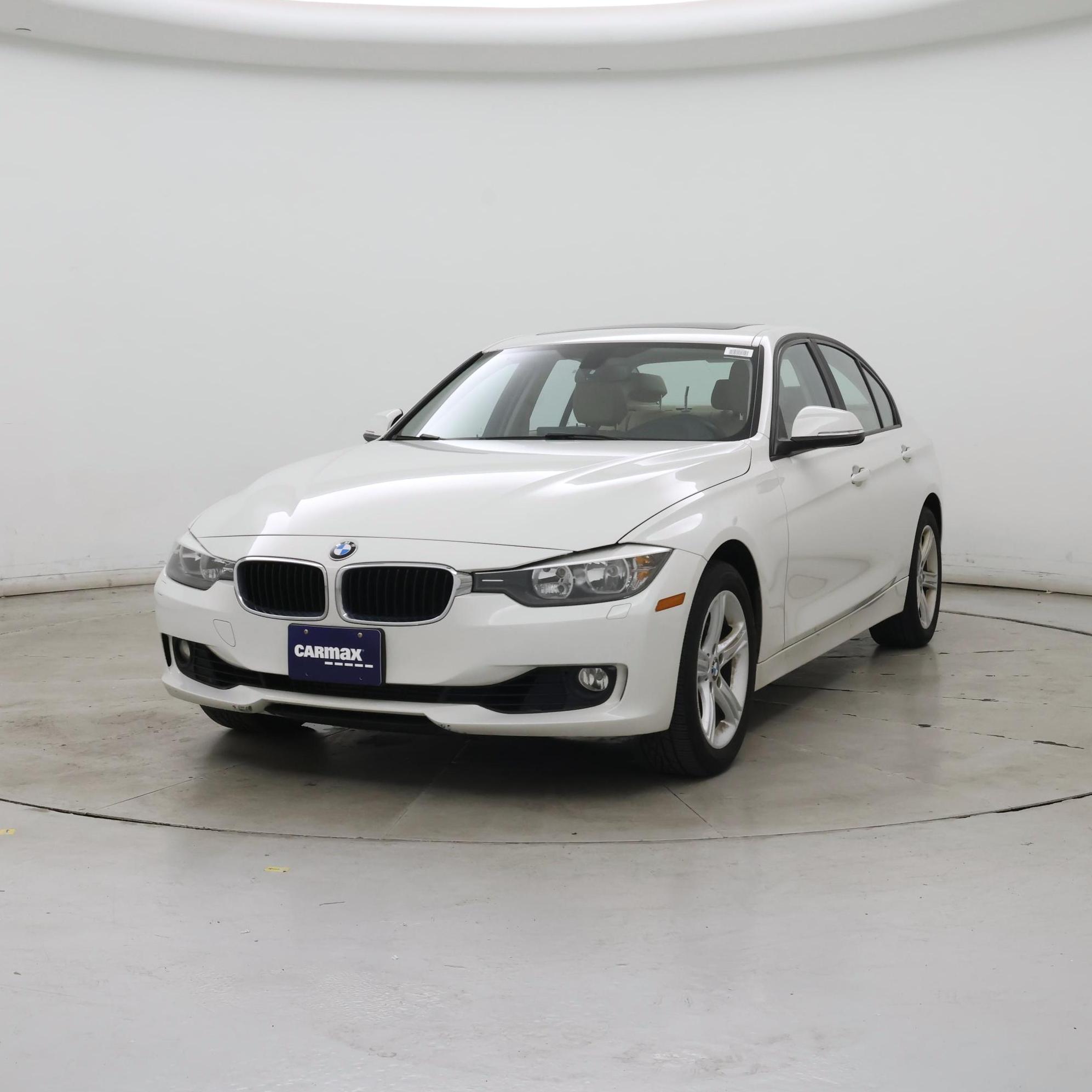 Thumbnail: 2015 BMW 3 Series - 4