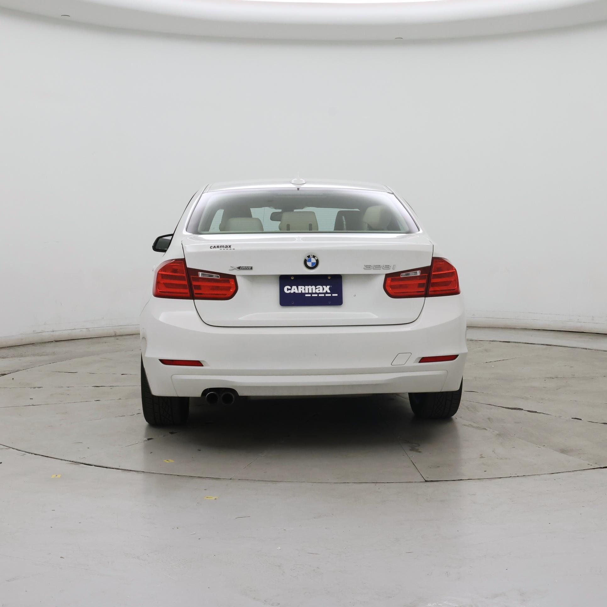Thumbnail: 2015 BMW 3 Series - 6