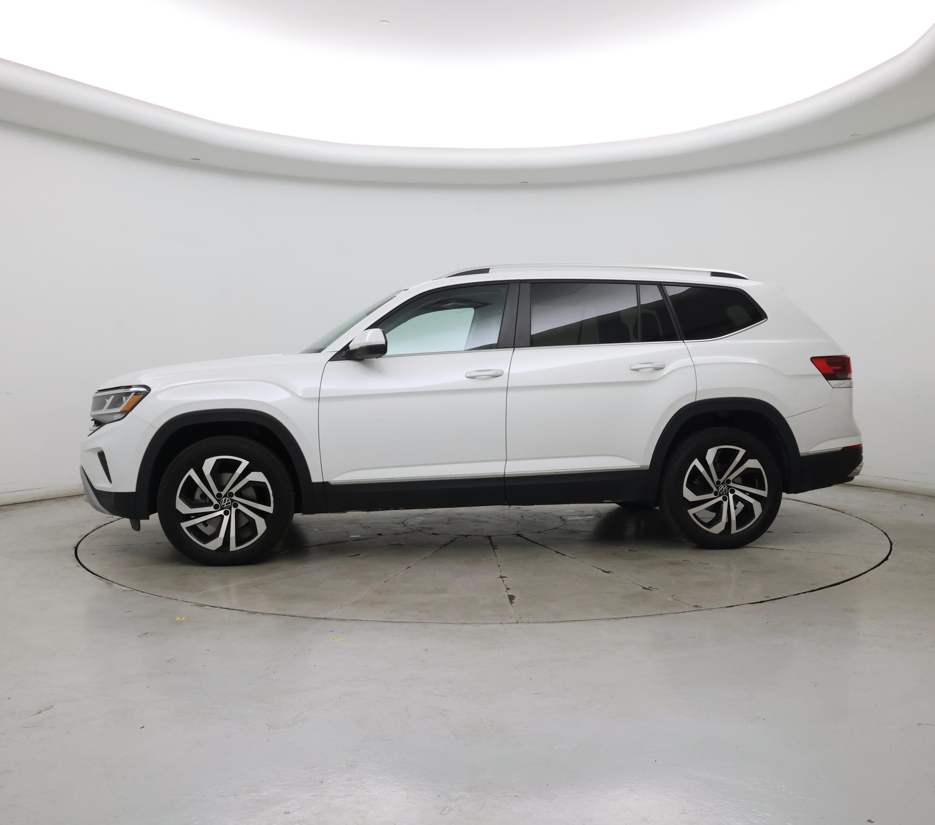 Thumbnail: 2023 Volkswagen Atlas - 3