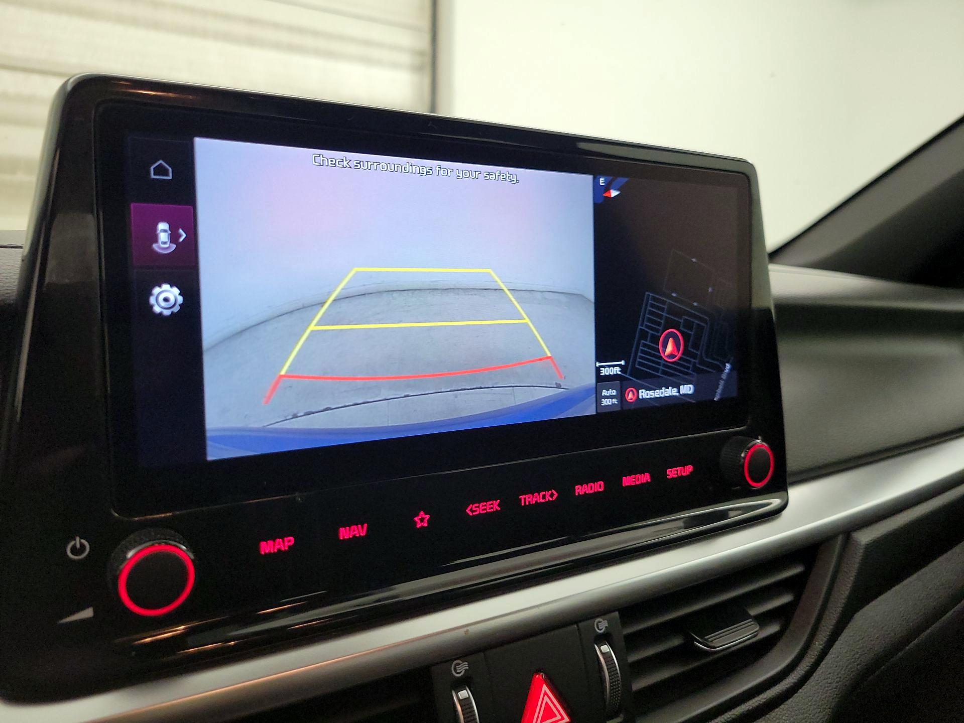 Thumbnail: 2022 Kia Forte - 15