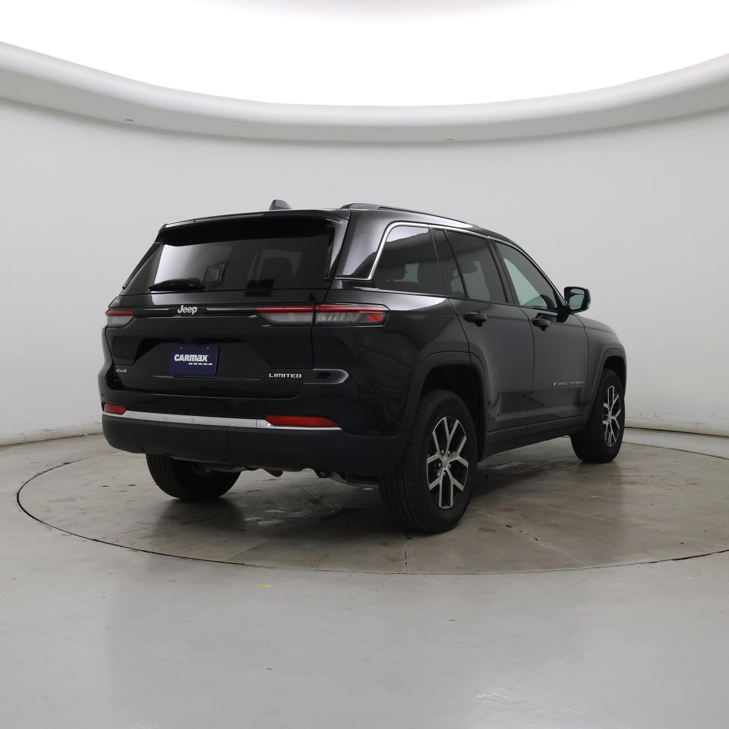 Thumbnail: 2024 Jeep Grand Cherokee - 8