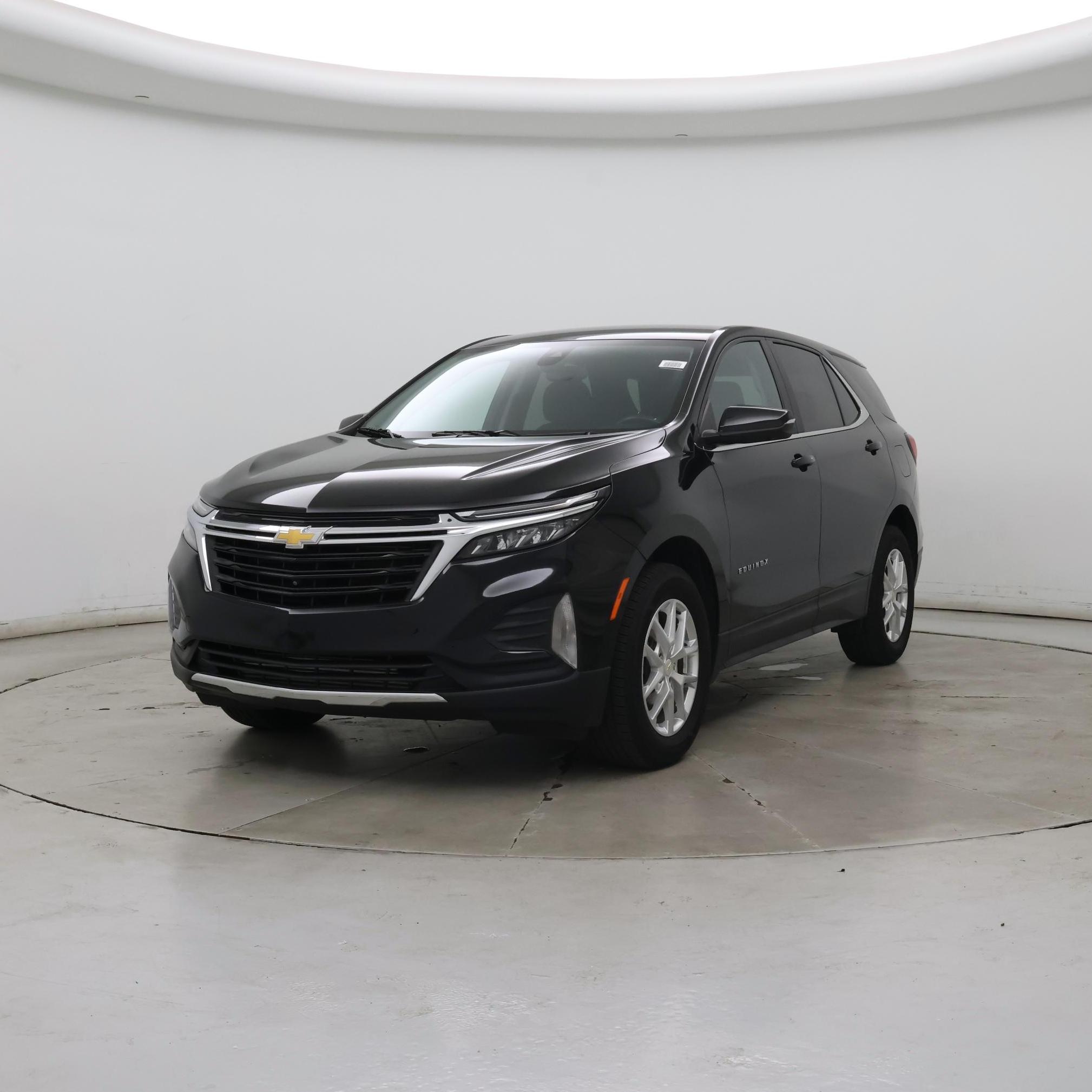 Thumbnail: 2022 Chevrolet Equinox - 4