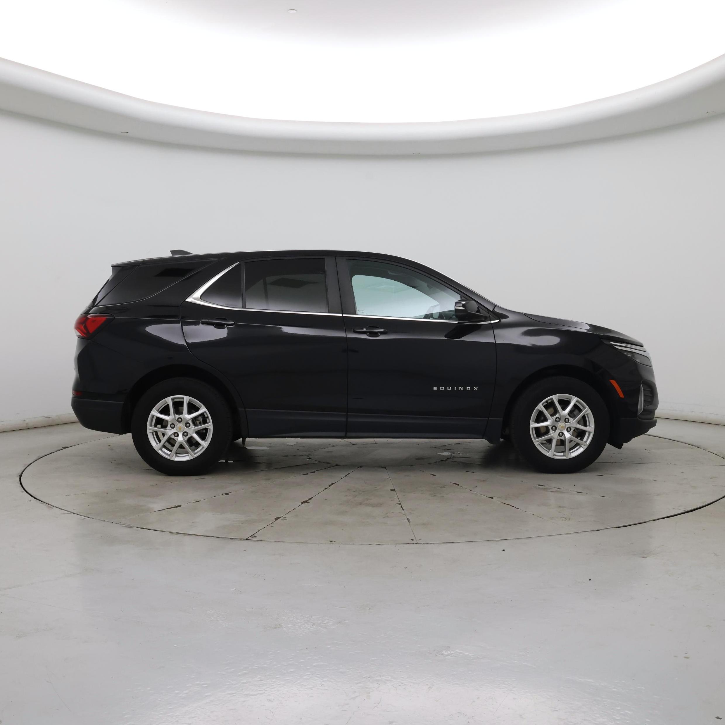 Thumbnail: 2022 Chevrolet Equinox - 7