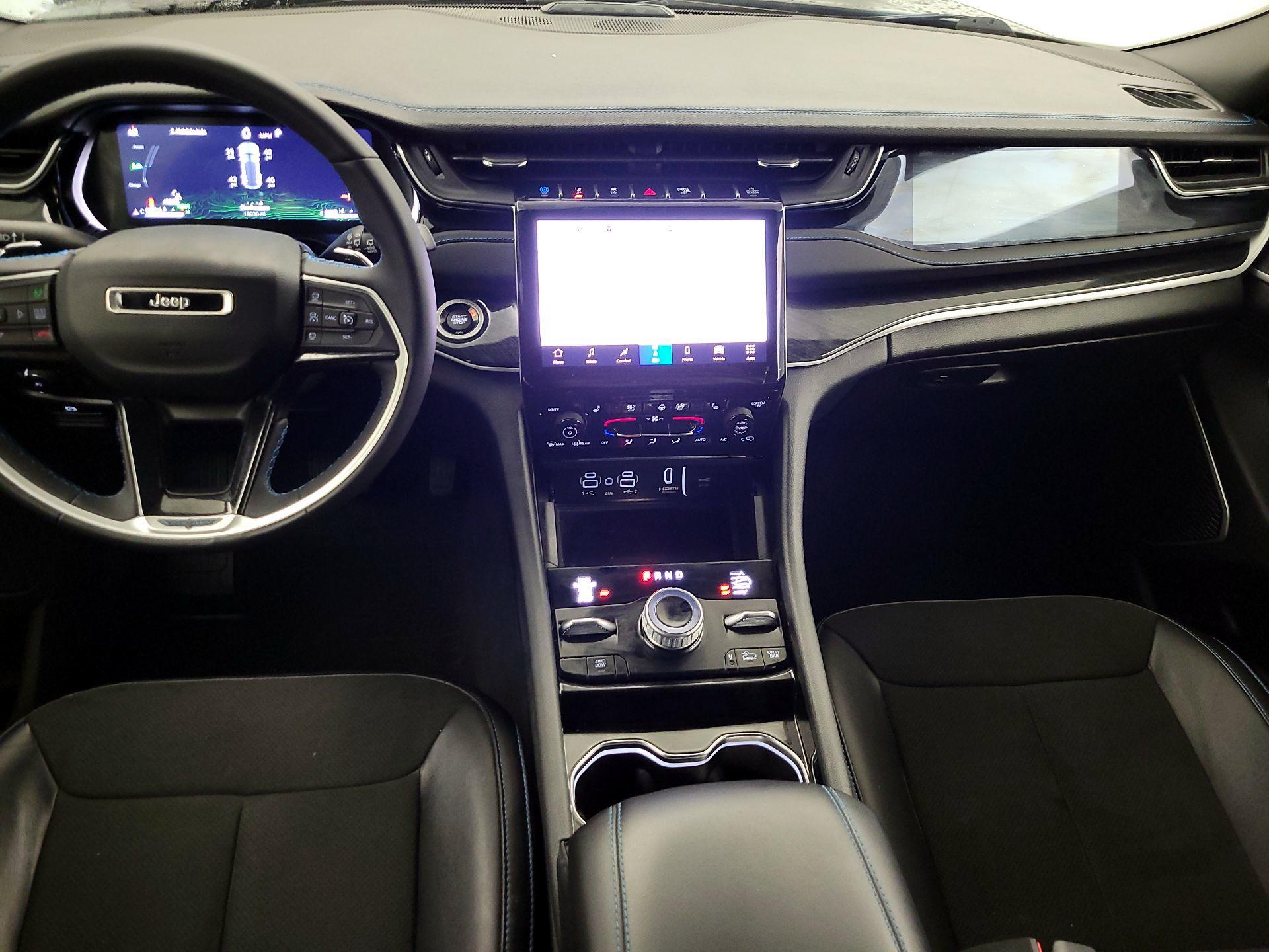 Thumbnail: 2023 Jeep Grand Cherokee - 9