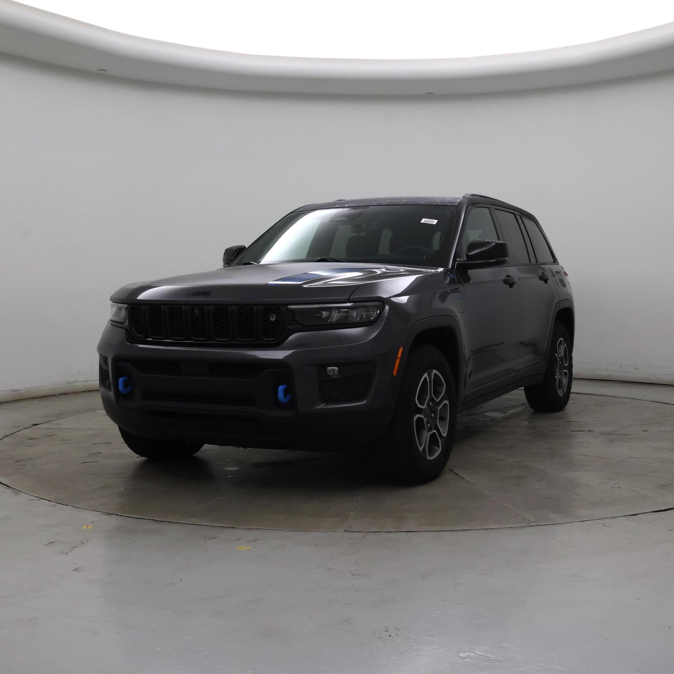 Thumbnail: 2023 Jeep Grand Cherokee - 4