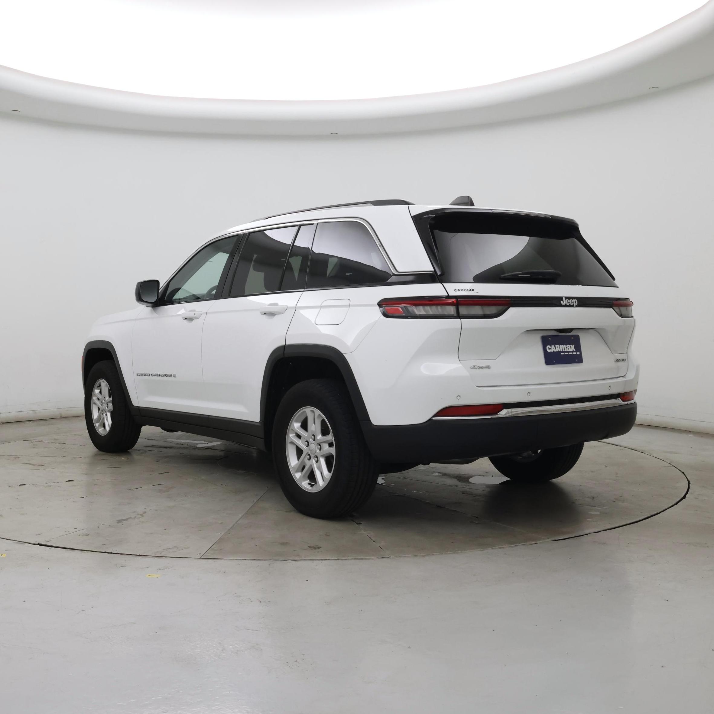 Thumbnail: 2023 Jeep Grand Cherokee - 2