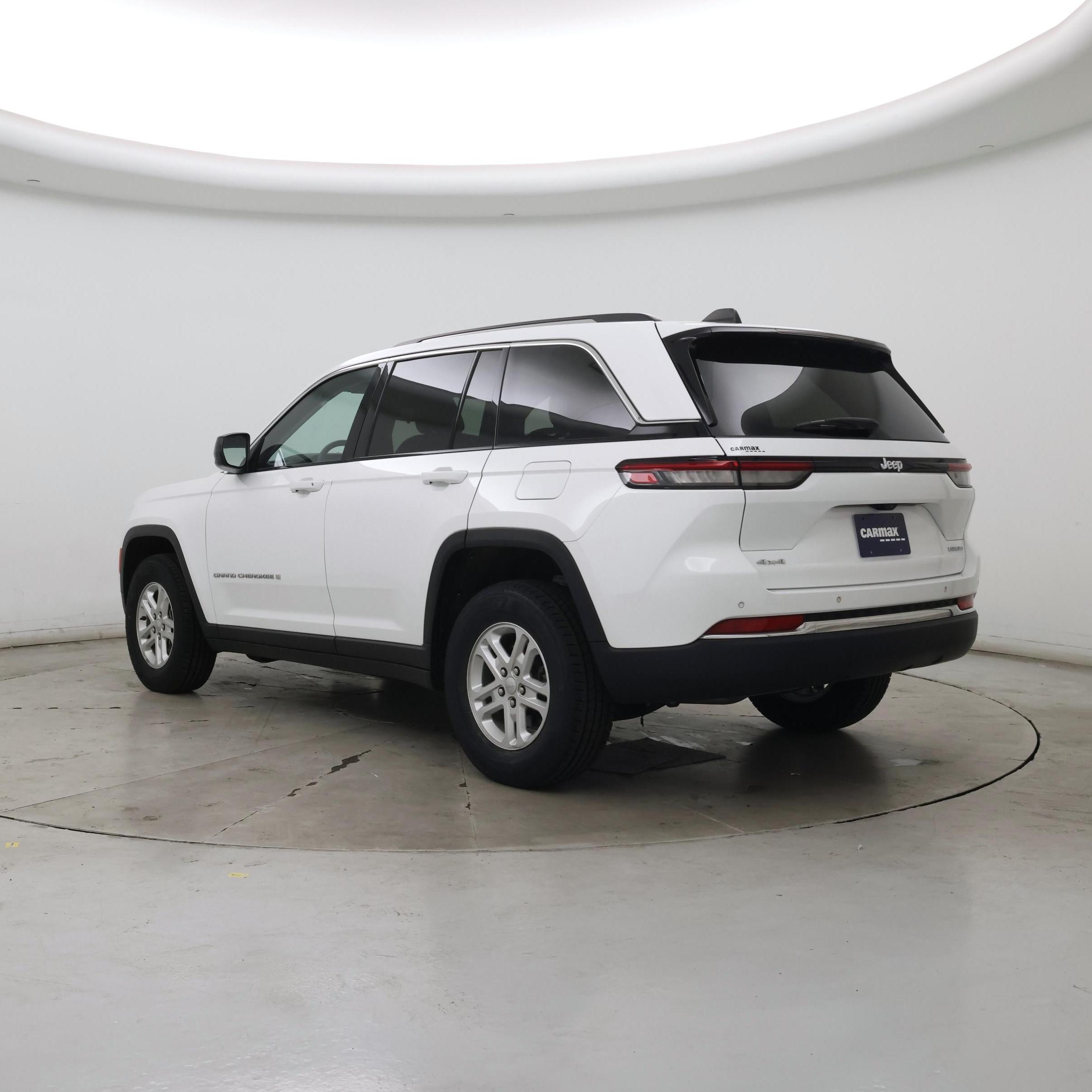 Thumbnail: 2023 Jeep Grand Cherokee - 2