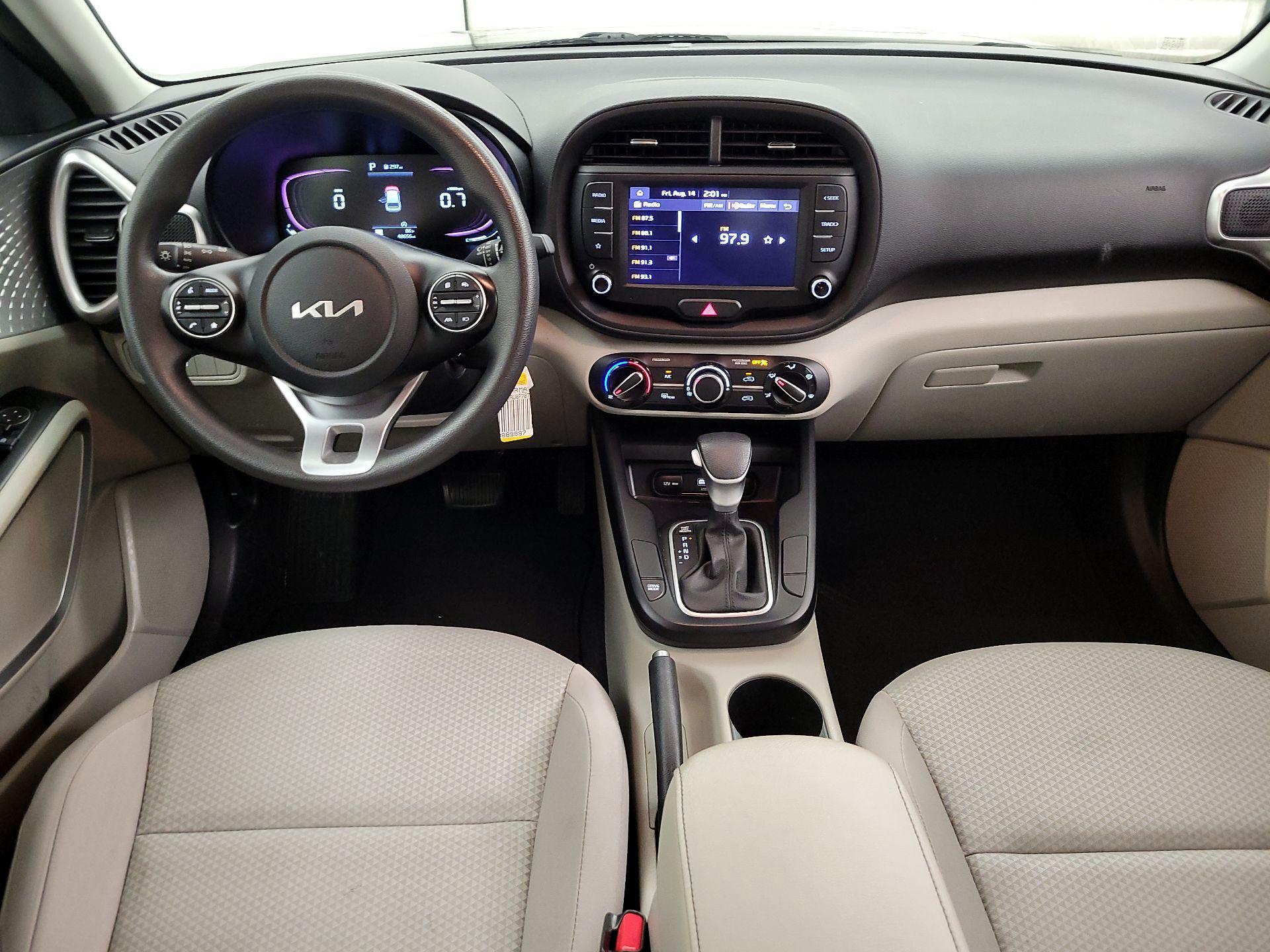 Thumbnail: 2023 Kia Soul - 9
