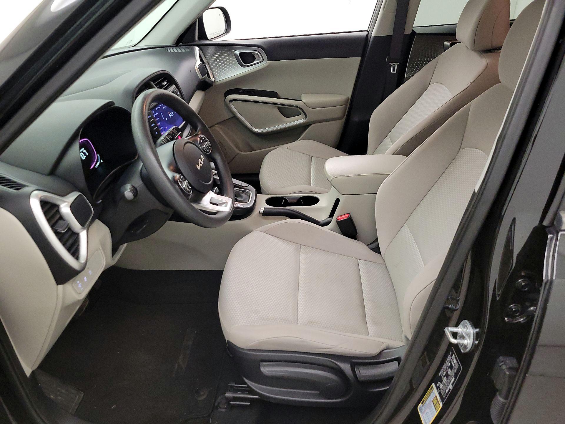 Thumbnail: 2023 Kia Soul - 11