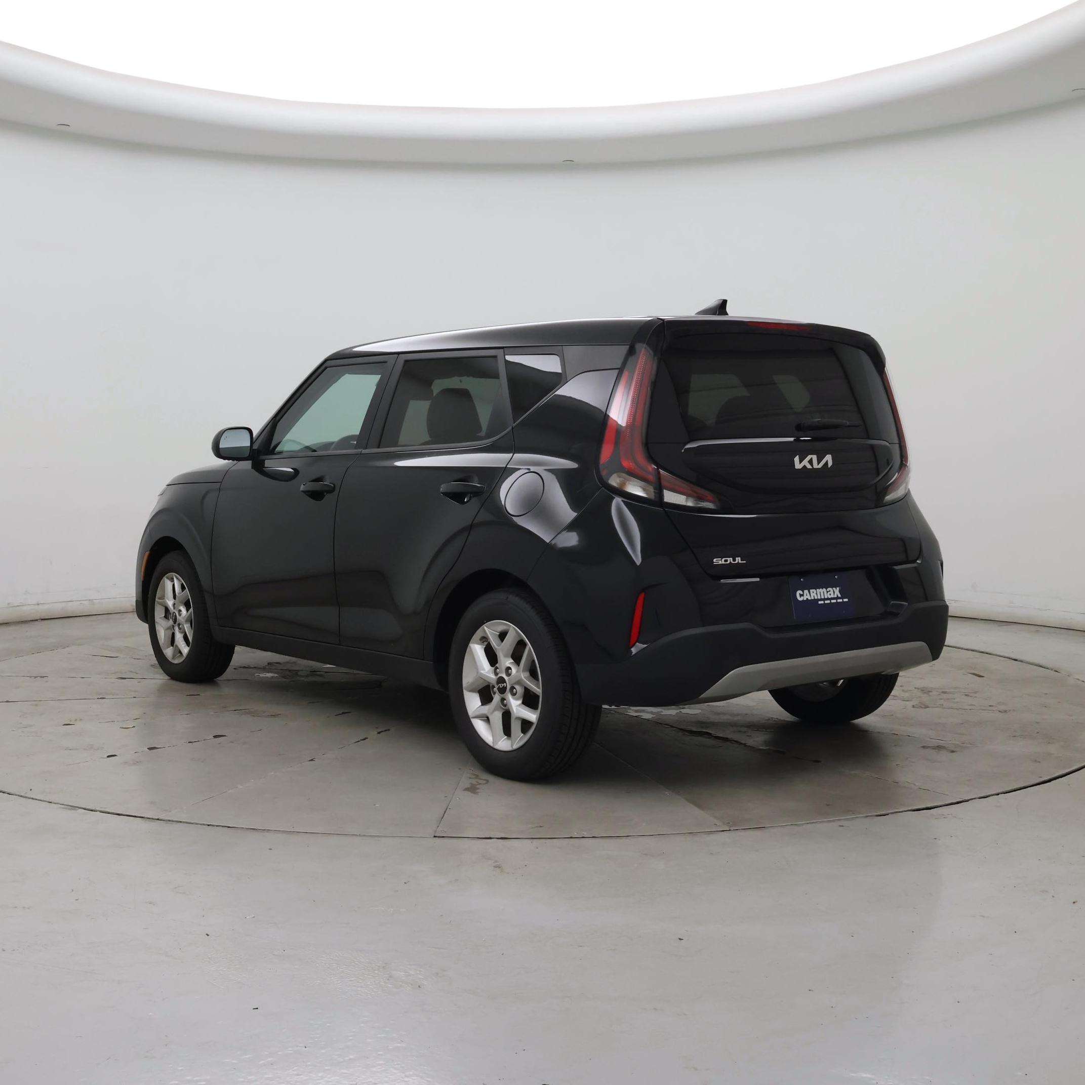 Thumbnail: 2023 Kia Soul - 2