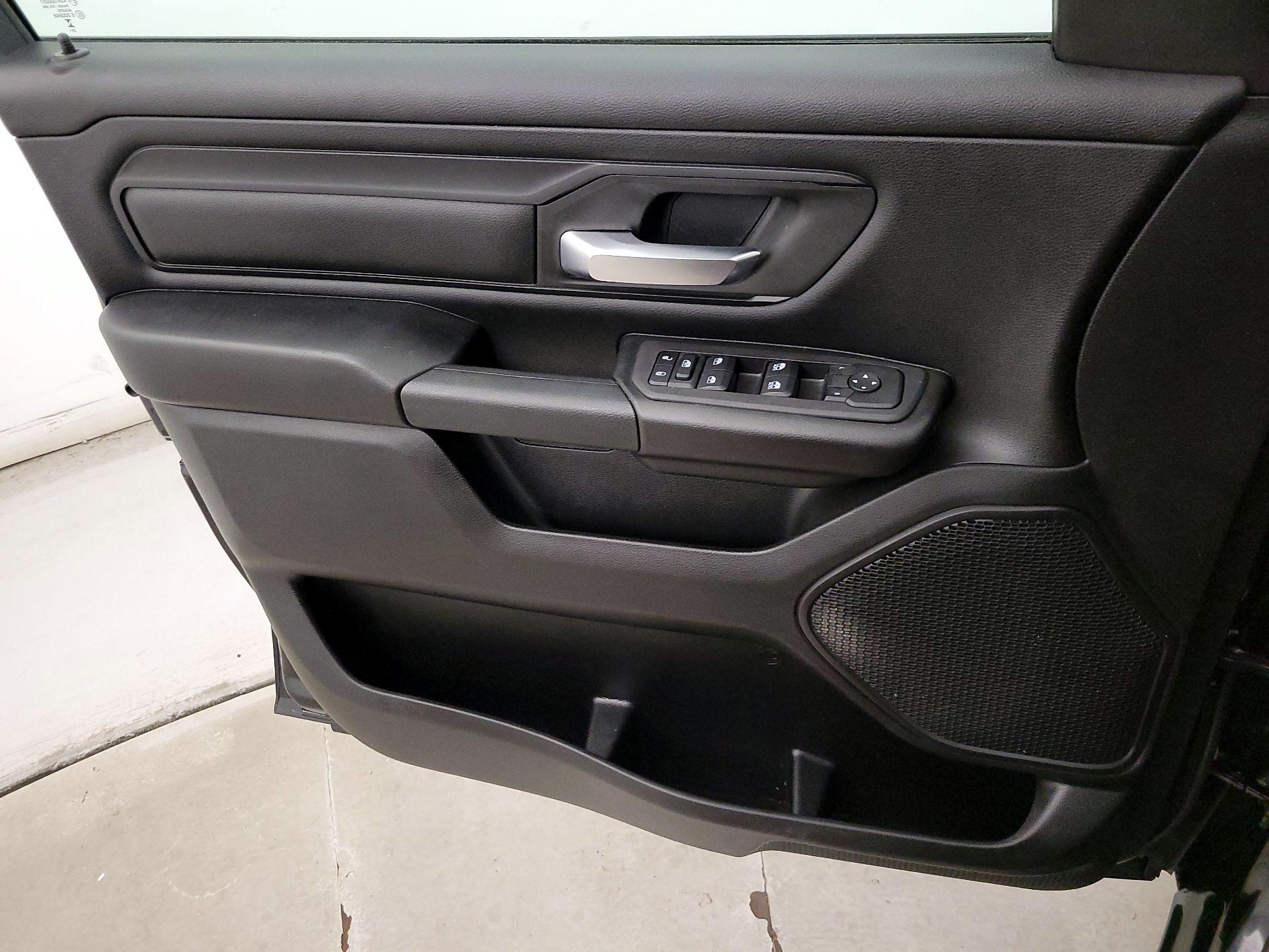 Thumbnail: 2025 RAM 1500 - 12