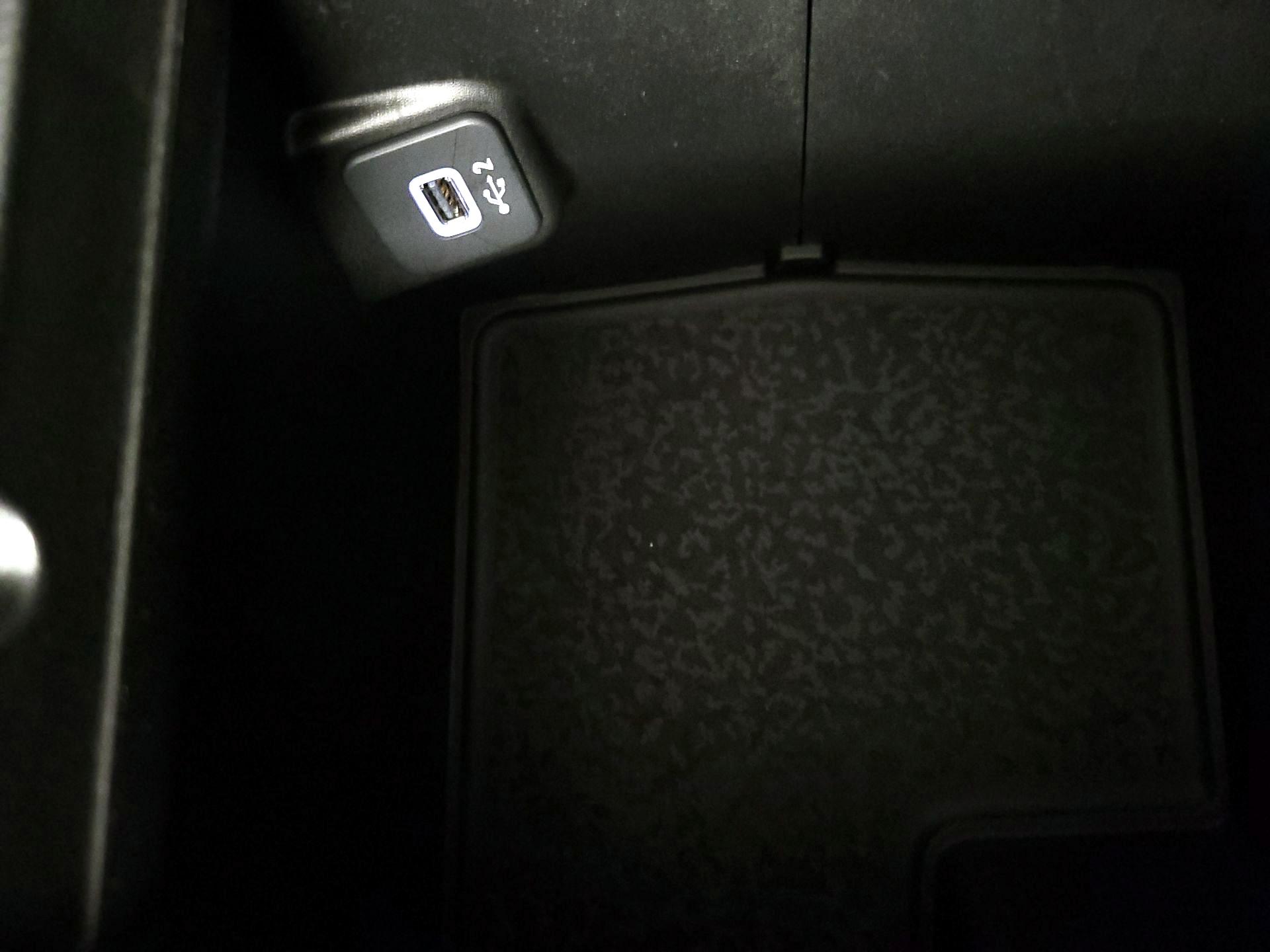 Thumbnail: 2023 Jeep Wrangler - 18