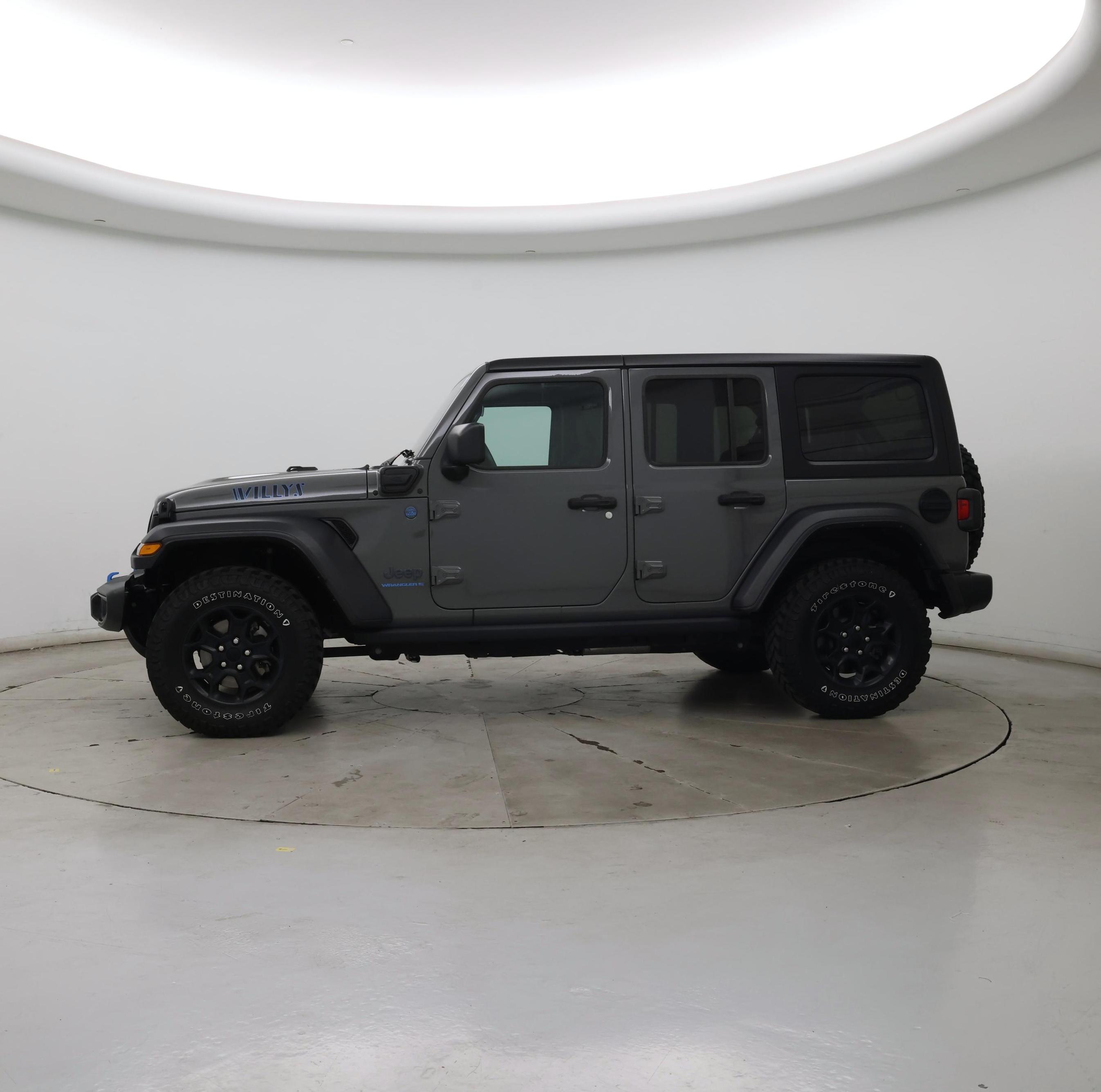 Thumbnail: 2023 Jeep Wrangler - 3