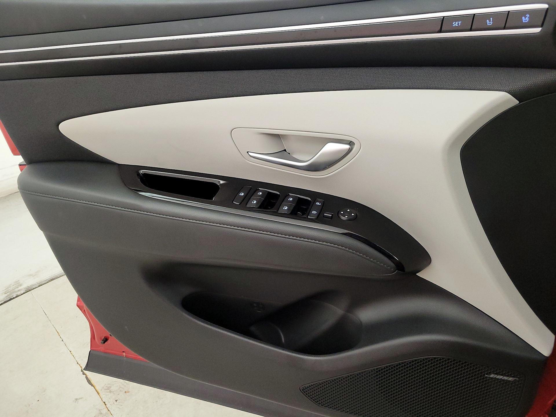 Thumbnail: 2022 Hyundai Tucson - 12