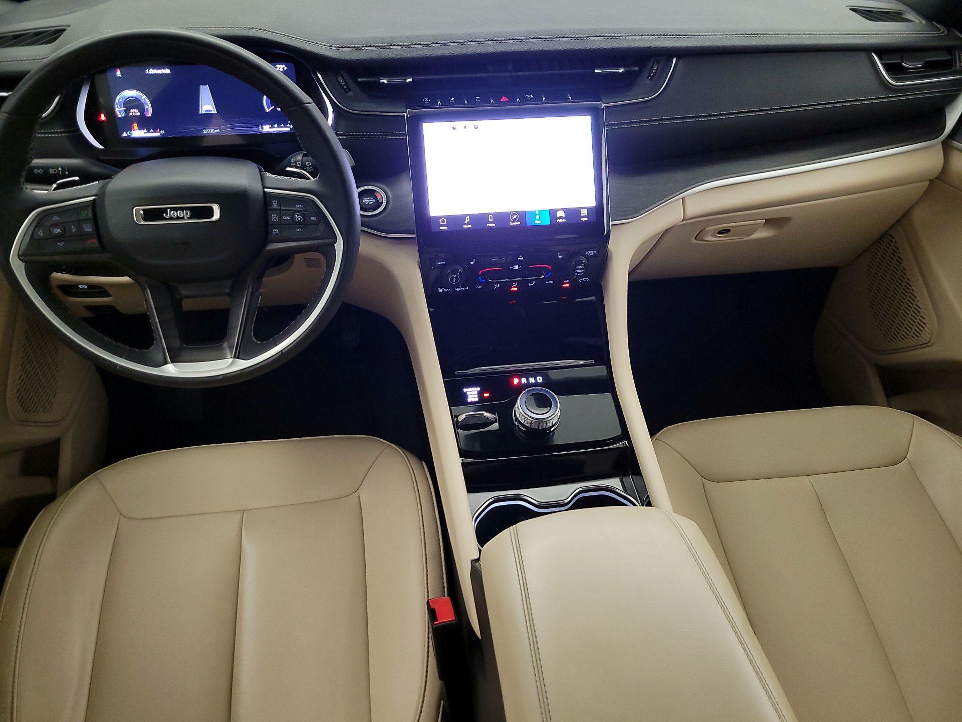 Thumbnail: 2023 Jeep Grand Cherokee - 9