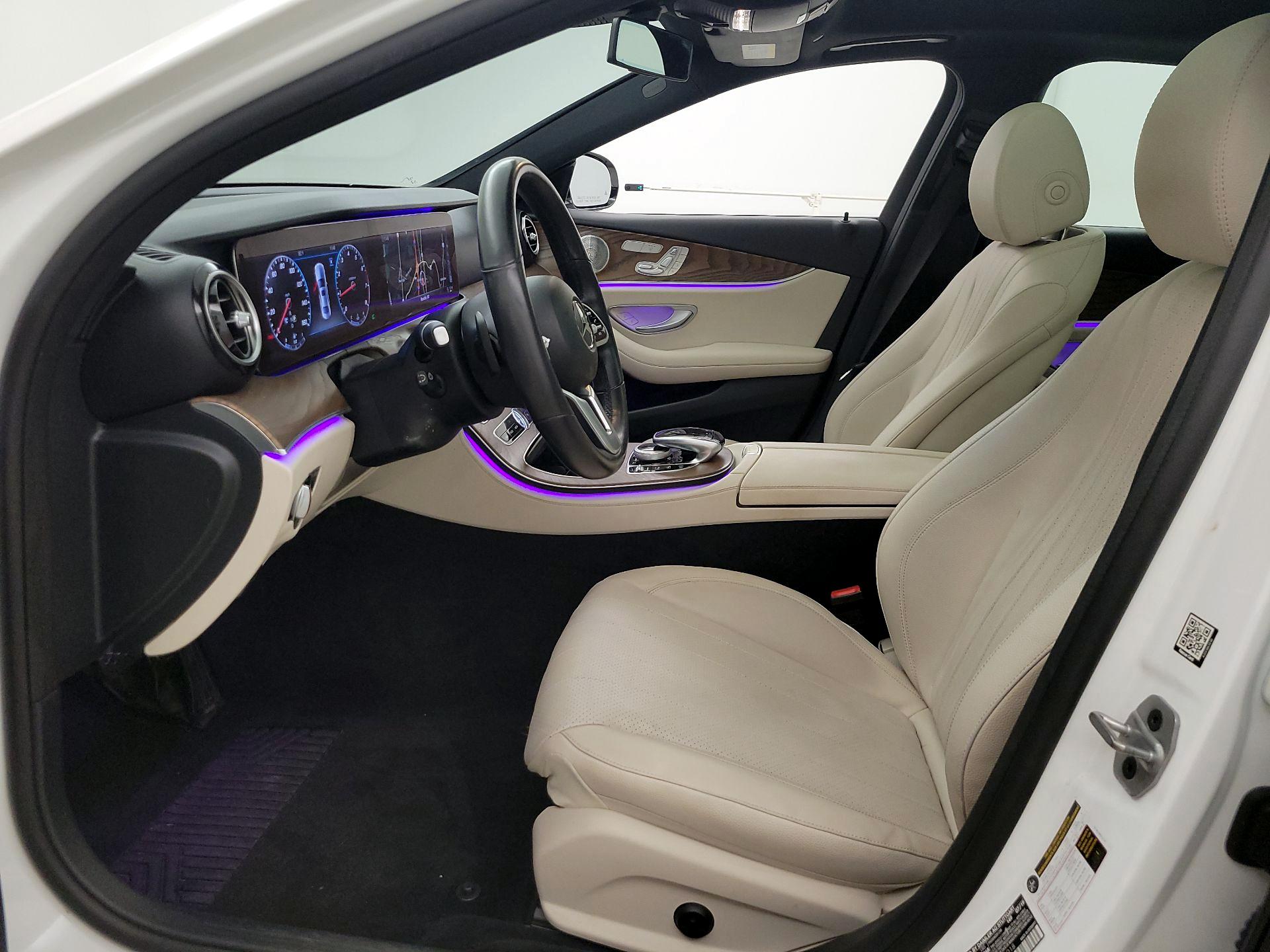 Thumbnail: 2020 Mercedes-Benz E-Class - 11